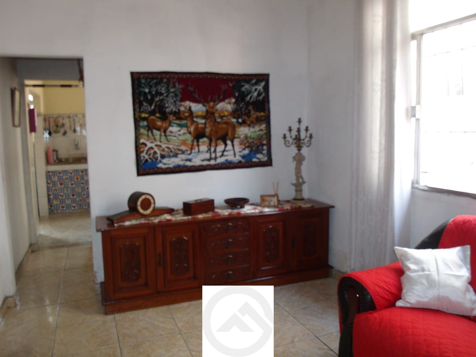 Casa à venda com 2 quartos, 140m² - Foto 1