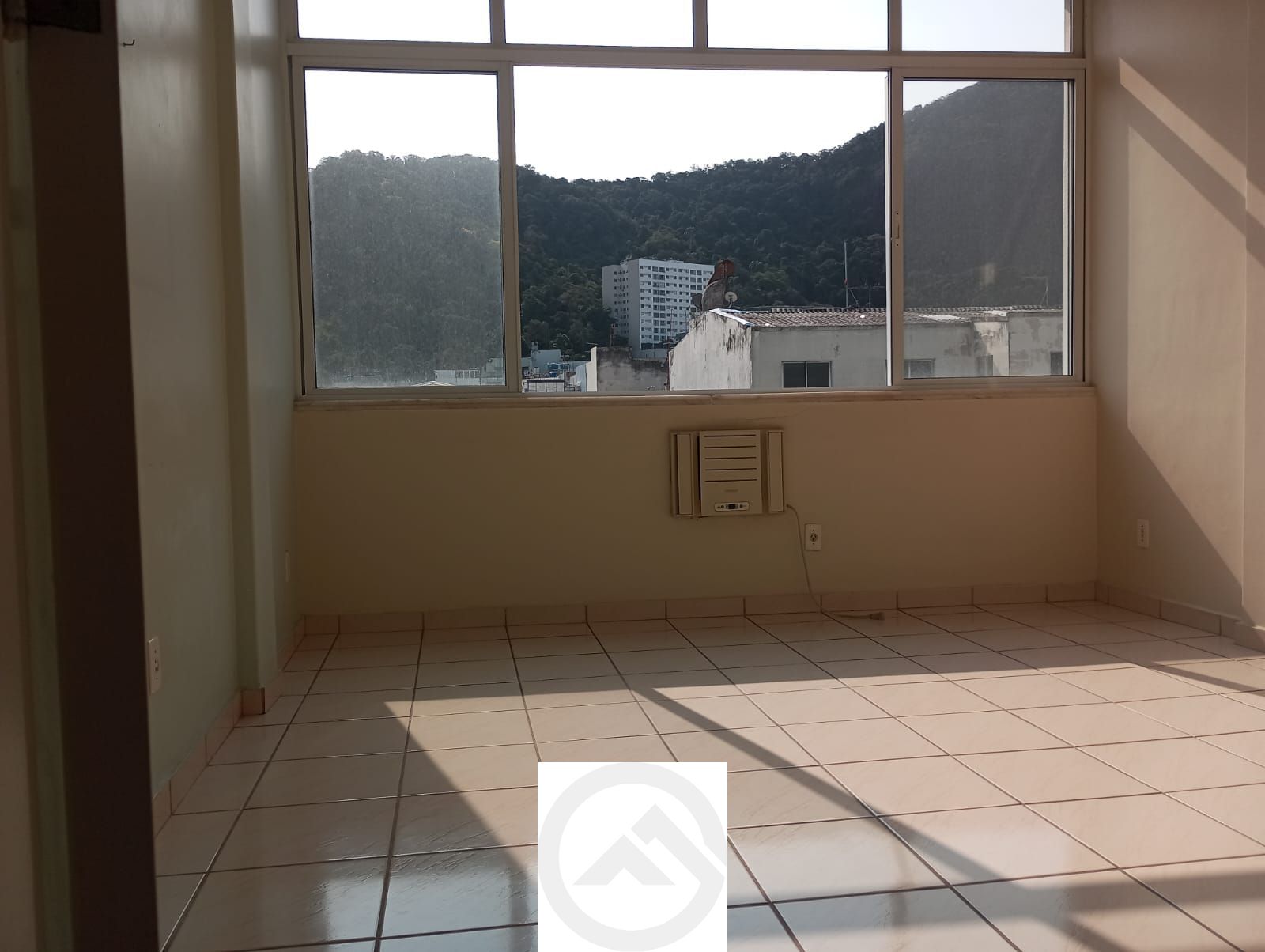 Conjunto Comercial-Sala à venda com 1 quarto, 28m² - Foto 4