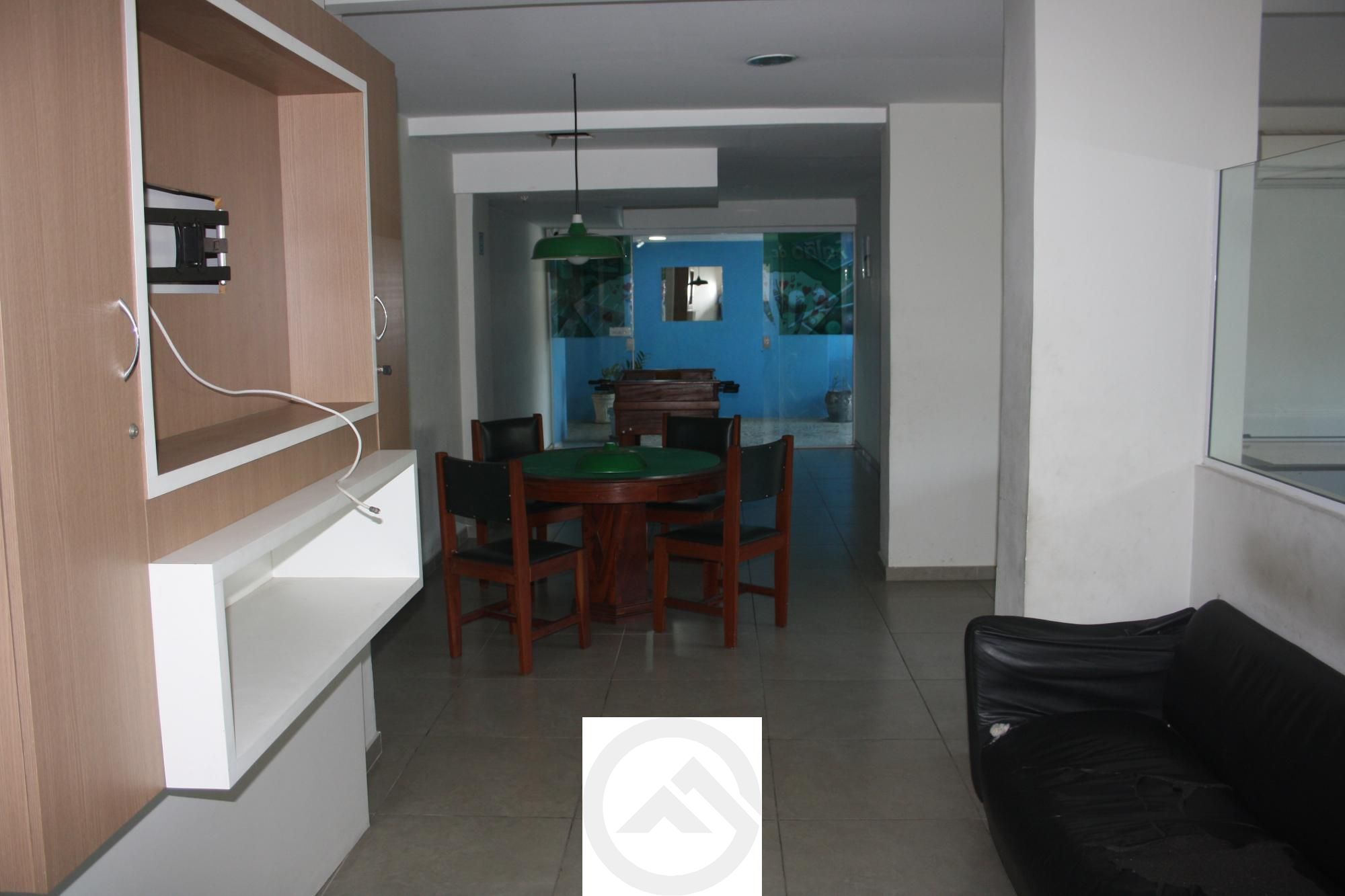 Apartamento à venda com 2 quartos, 79m² - Foto 29