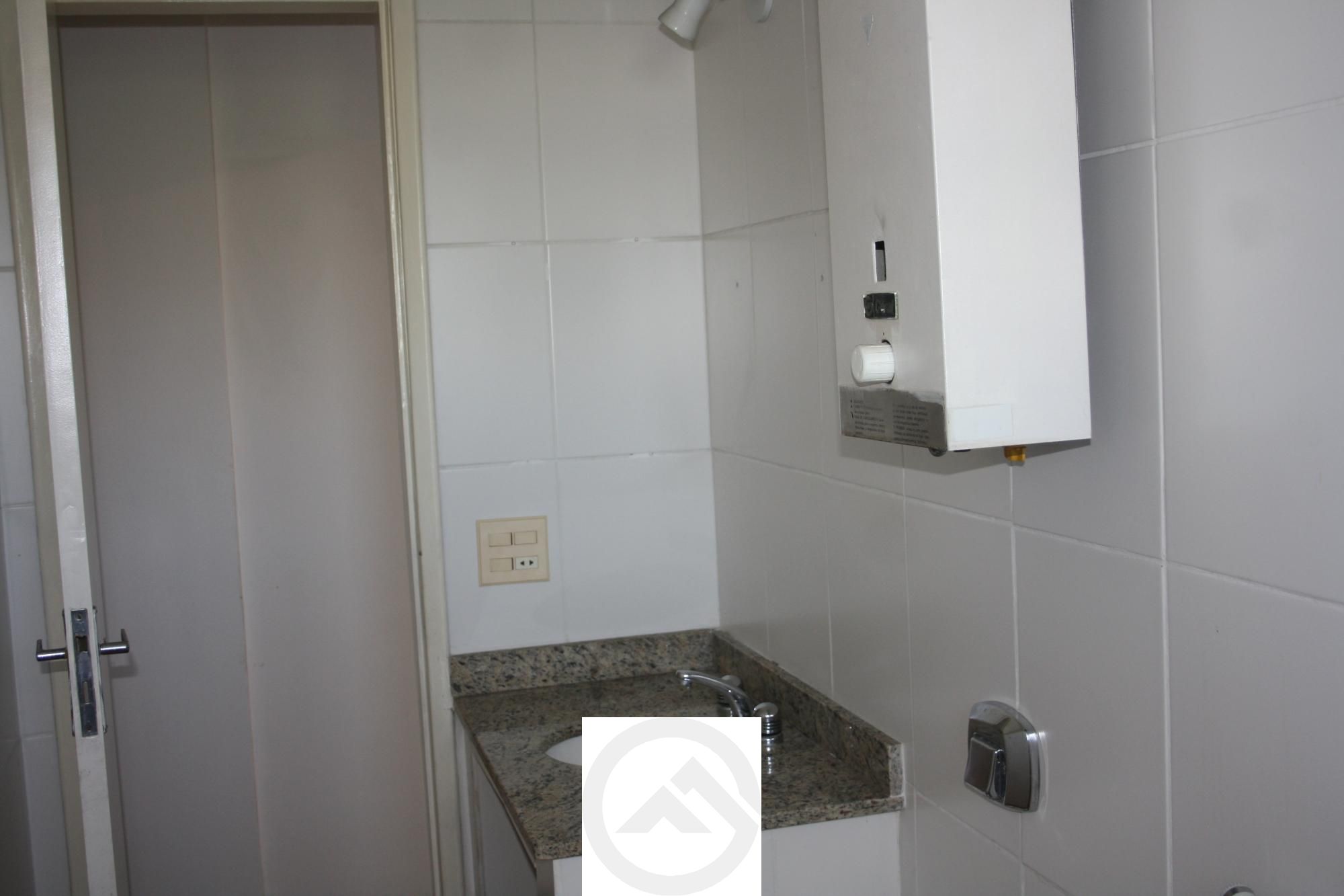 Apartamento à venda com 2 quartos, 79m² - Foto 18