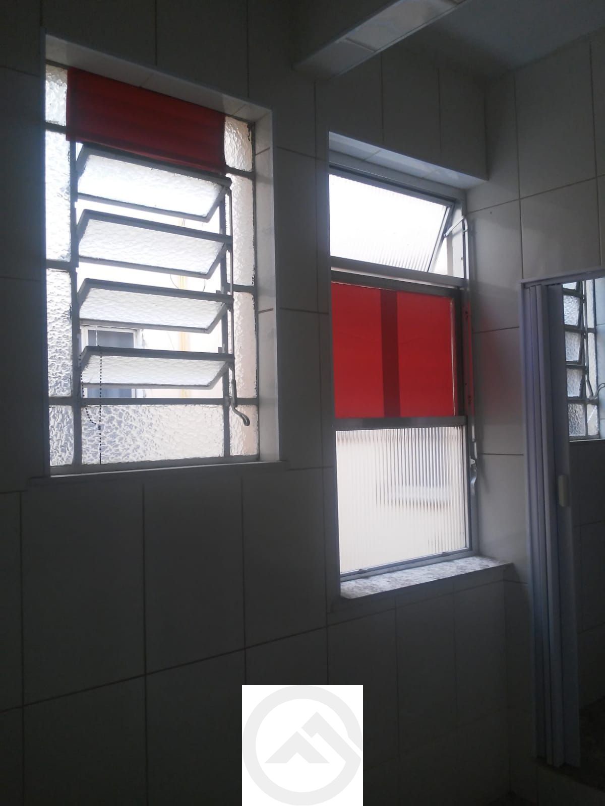 Apartamento à venda com 2 quartos, 52m² - Foto 12