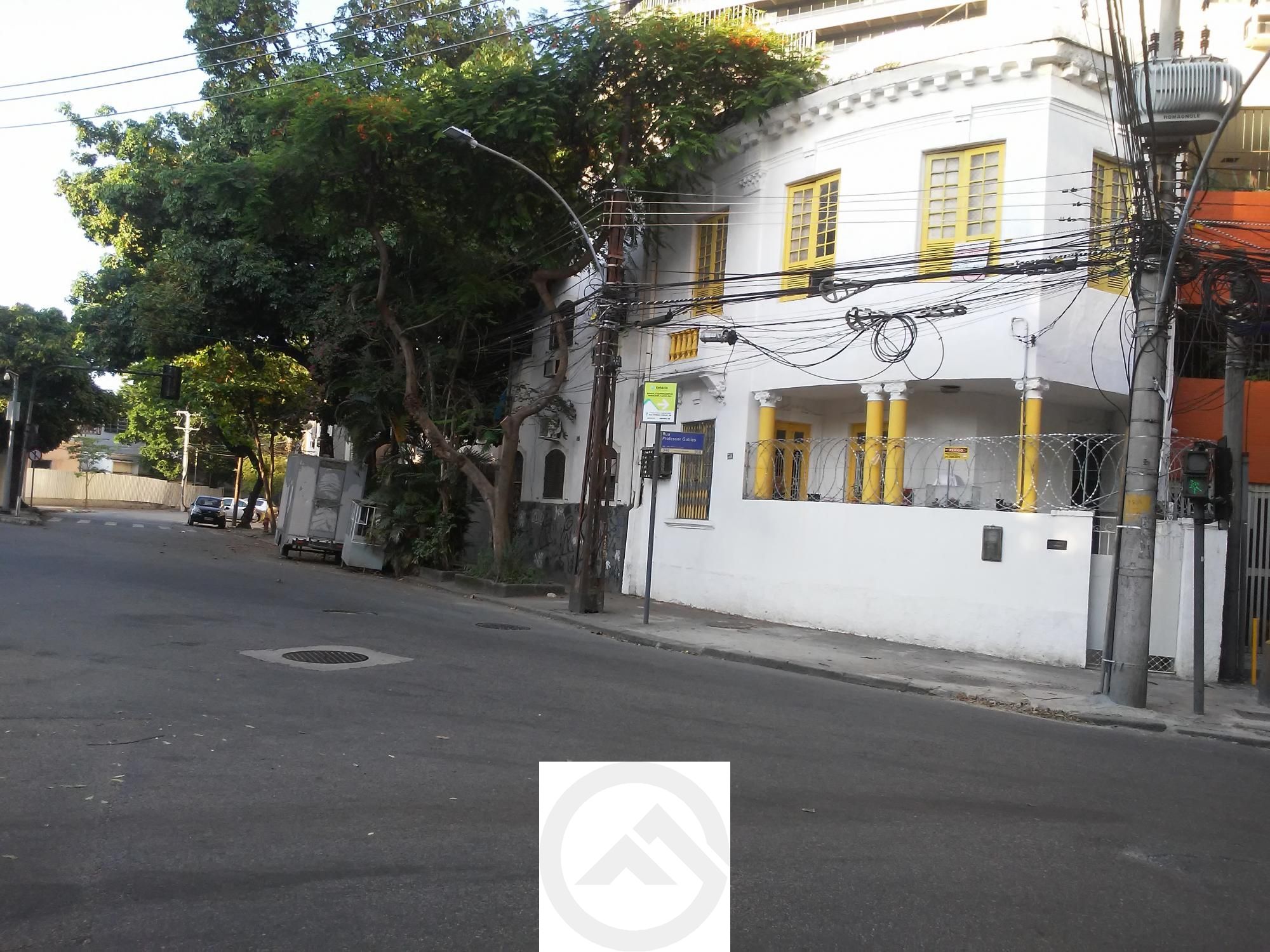 Casa, 4 quartos, 120 m² - Foto 1