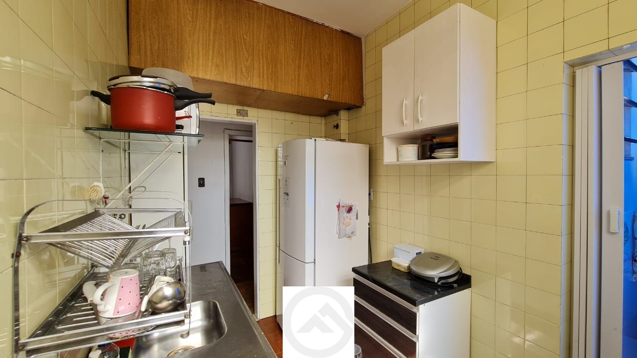 Apartamento à venda com 2 quartos, 77m² - Foto 12