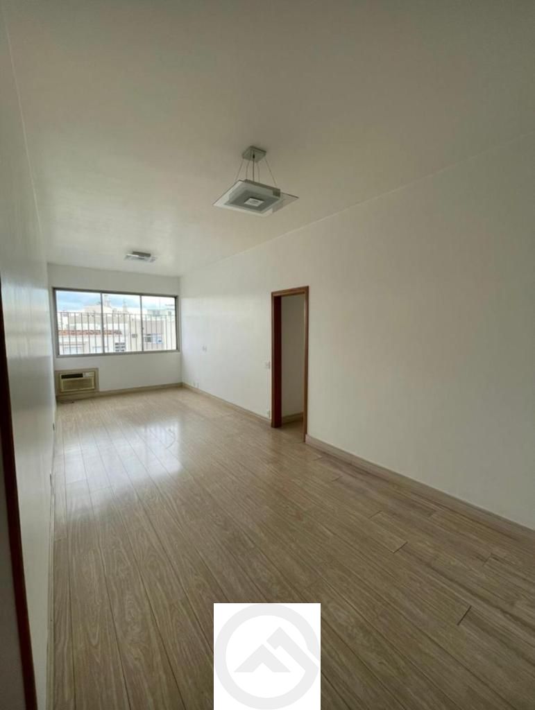 Apartamento à venda com 2 quartos, 96m² - Foto 4