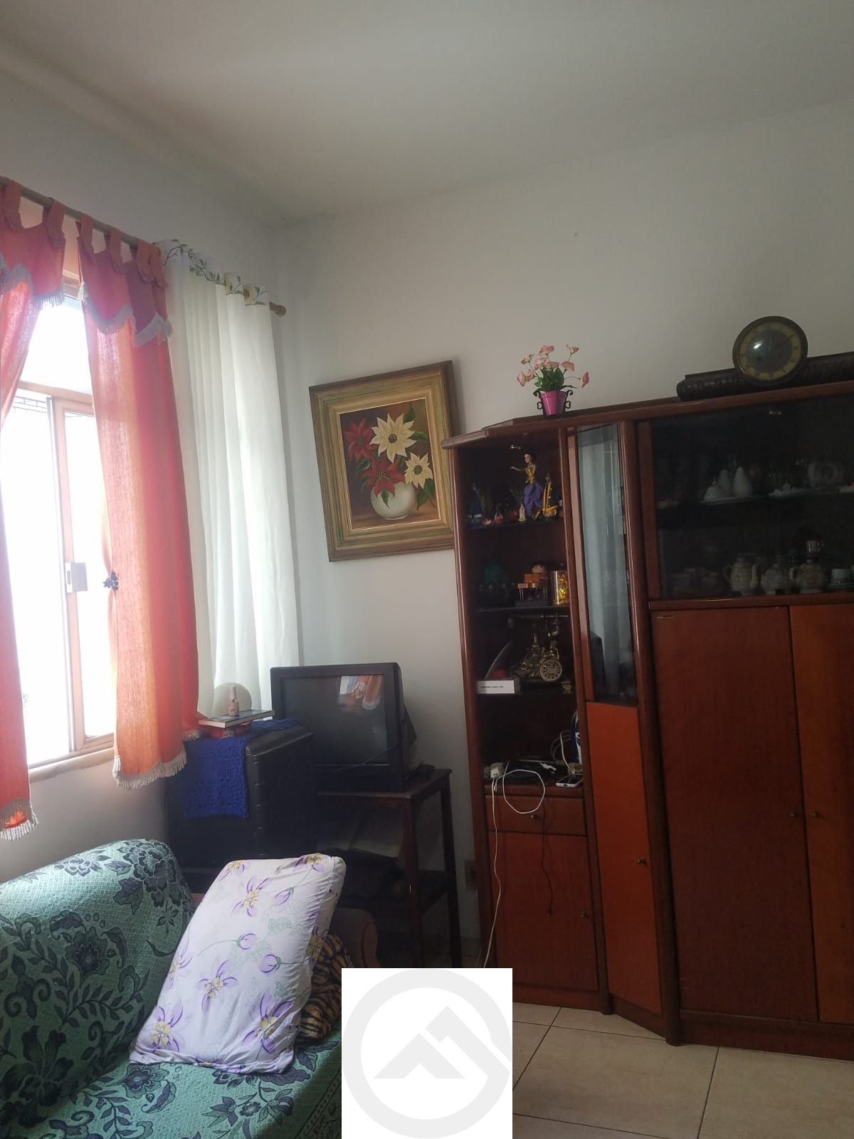 Apartamento à venda com 2 quartos, 83m² - Foto 3