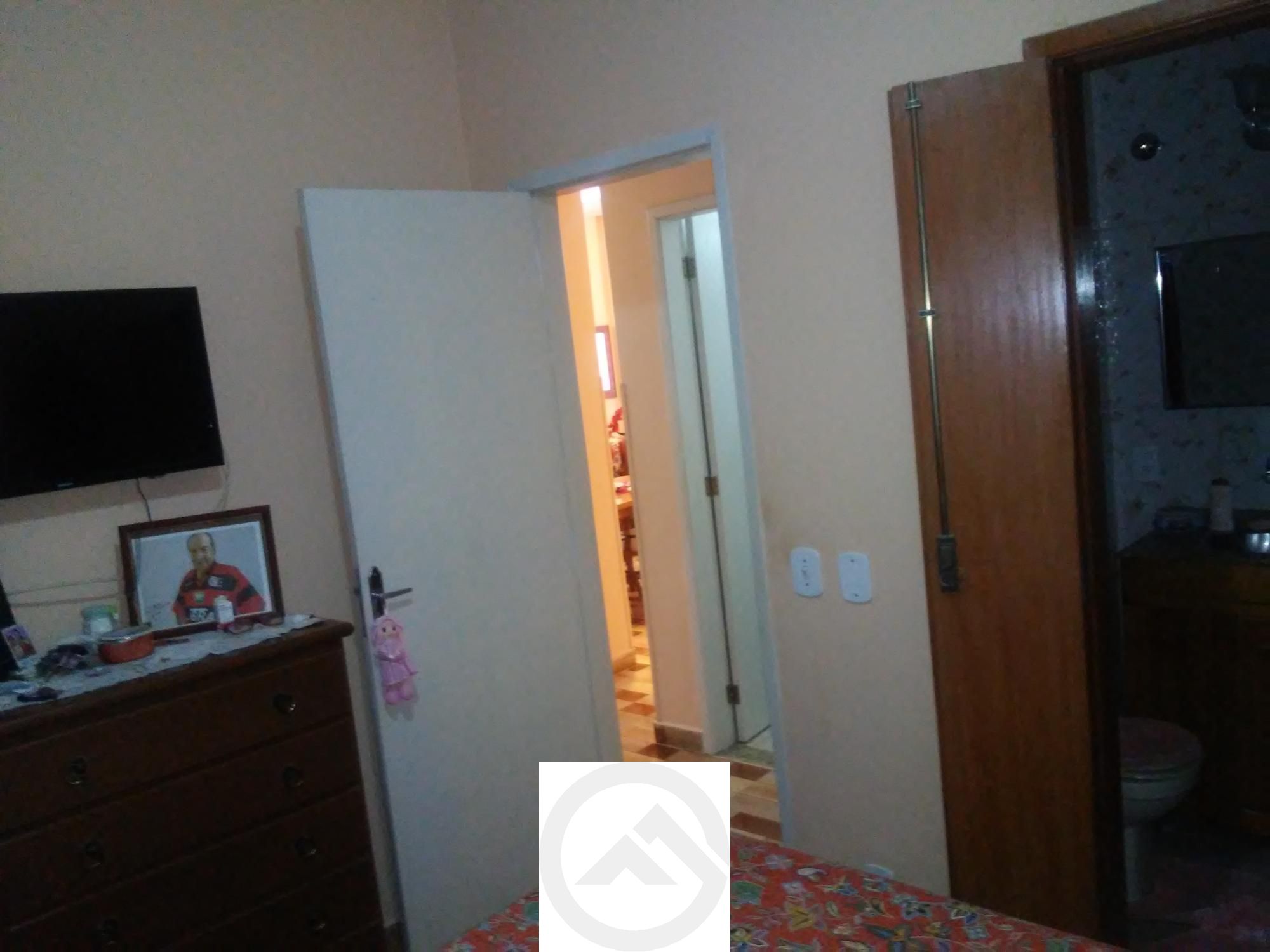 Apartamento à venda com 3 quartos, 93m² - Foto 17