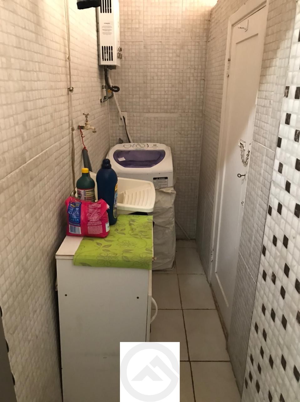 Apartamento à venda com 2 quartos, 62m² - Foto 19