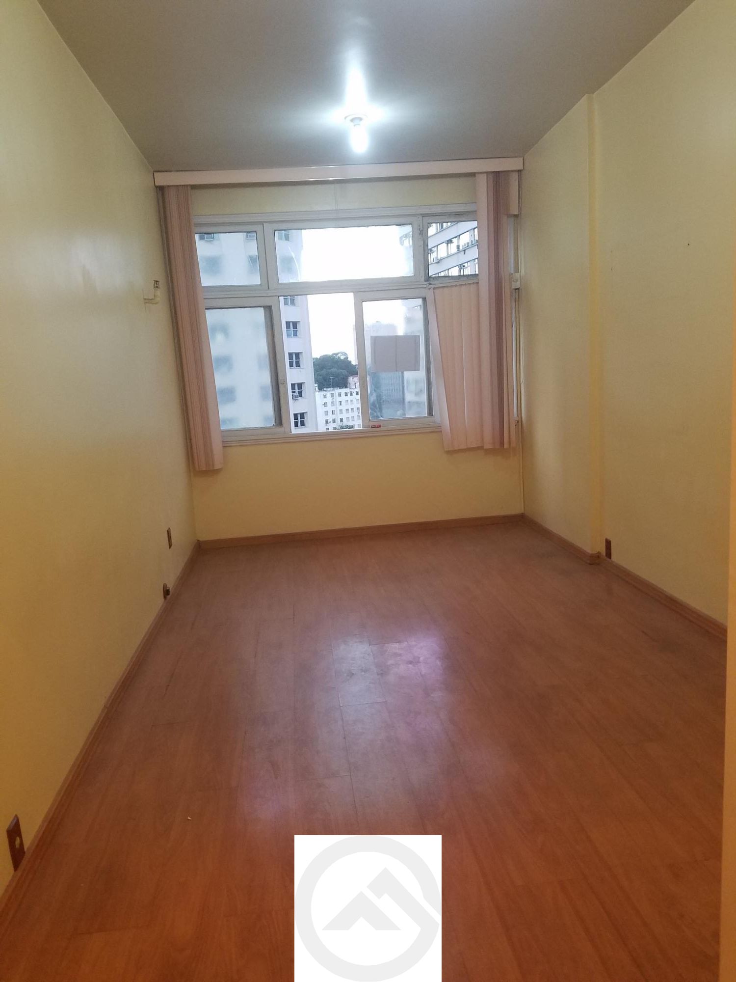 Conjunto Comercial-Sala à venda com 1 quarto, 25m² - Foto 3