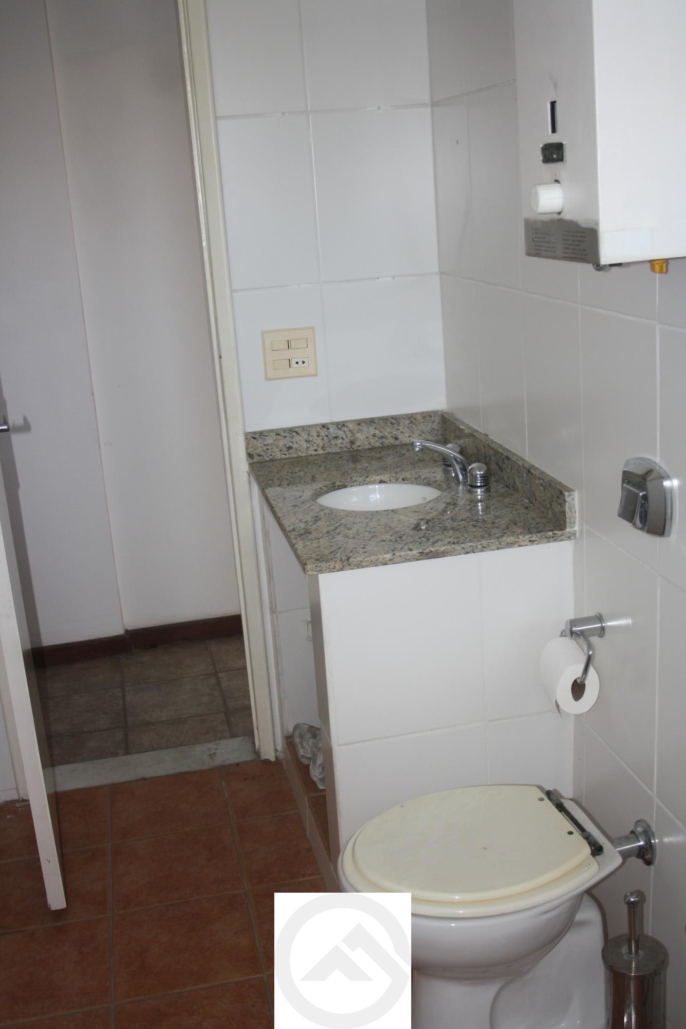 Apartamento à venda com 2 quartos, 79m² - Foto 17