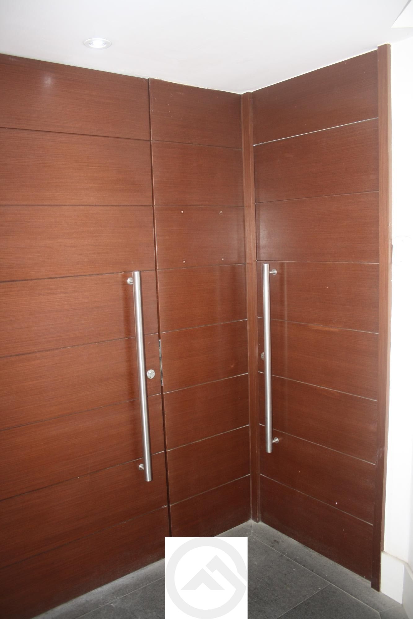 Prédio Inteiro para alugar com 6 quartos, 130m² - Foto 23