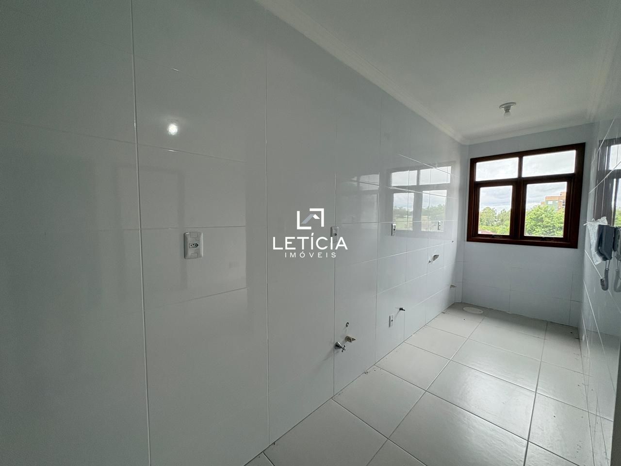 Apartamento com 1 Dormitórios à venda, 38 m² por R$ 250.000,00 Apartamento com 1 Dormitórios à venda, 38 m² por R$ 250.000,00