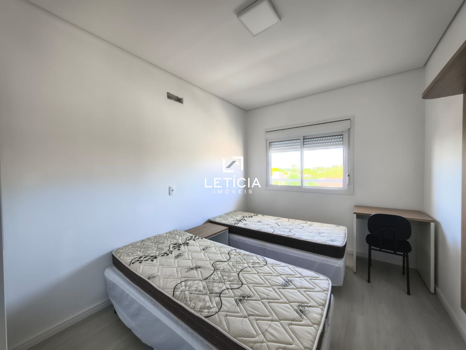 Apartamento com 2 Dormitórios para alugar, 72 m² por R$ 2.750,00 Apartamento com 2 Dormitórios para alugar, 72 m² por R$ 2.750,00
