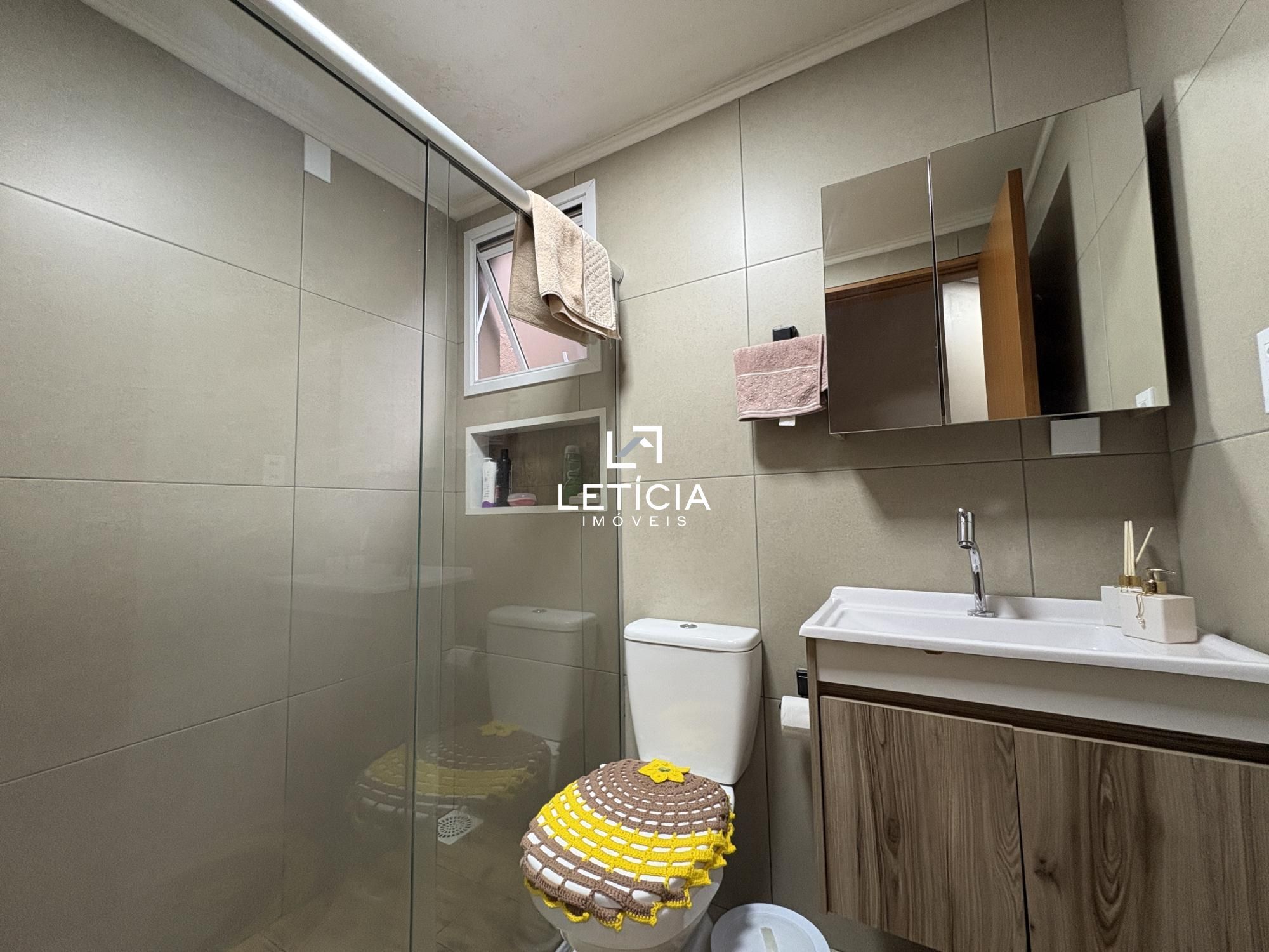 Casa com 3 Dormitórios à venda, 137 m² por R$ 530.000,00 Casa com 3 Dormitórios à venda, 137 m² por R$ 530.000,00