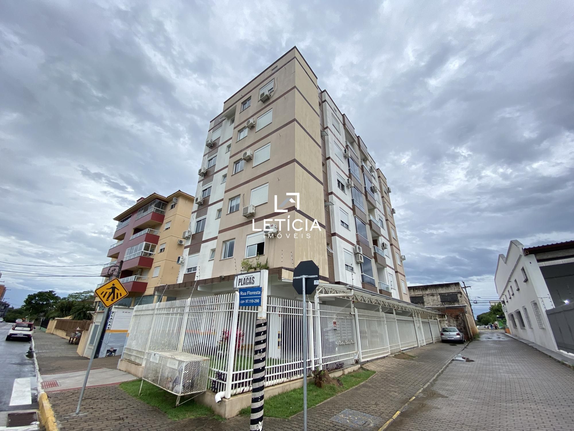 Apartamento à venda  no Camobi - Santa Maria, RS. Imóveis