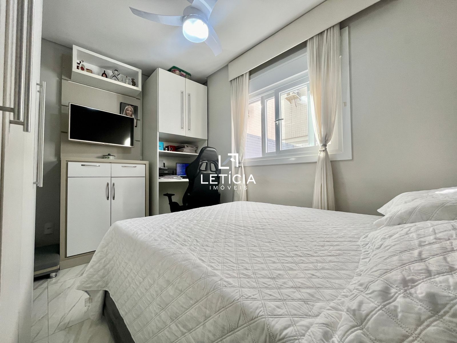 Apartamento com 3 Dormitórios à venda, 98 m² por R$ 1.150.000,00 Apartamento com 3 Dormitórios à venda, 98 m² por R$ 1.150.000,00