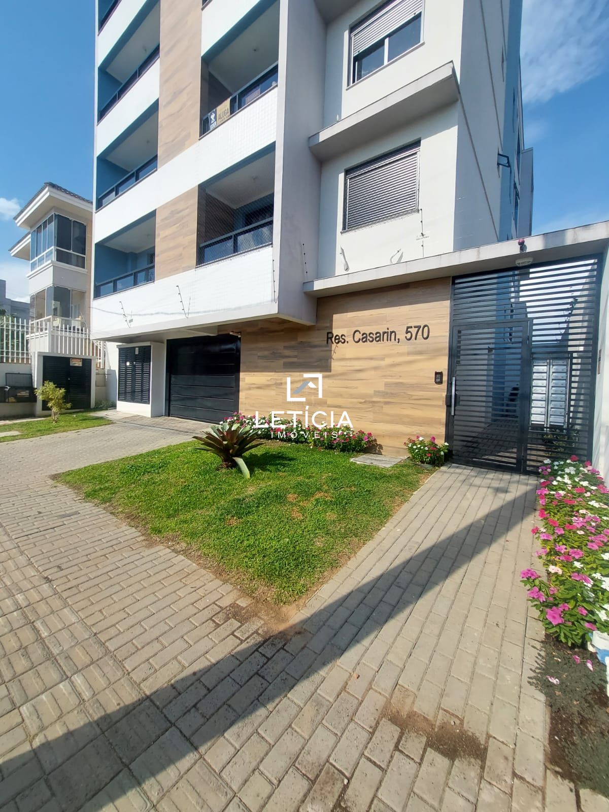 Apartamento para alugar  no Camobi - Santa Maria, RS. Imóveis