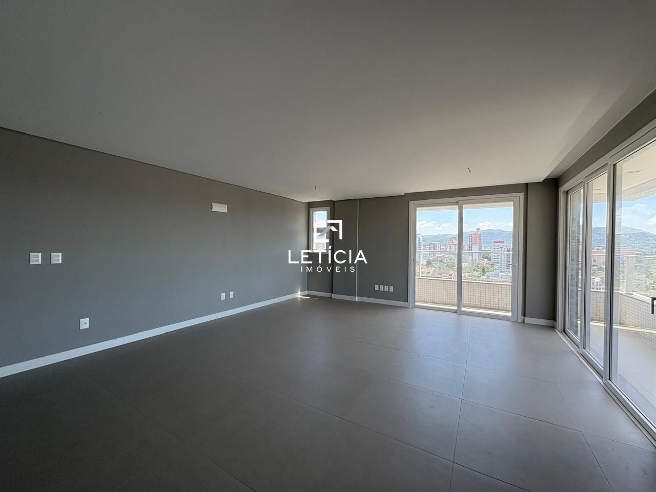 Apartamento com 3 Dormitórios à venda, 125 m² por R$ 1.180.000,00 Apartamento com 3 Dormitórios à venda, 125 m² por R$ 1.180.000,00