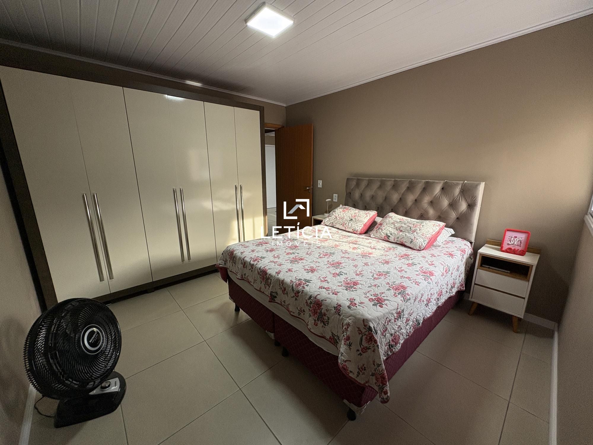 Casa com 3 Dormitórios à venda, 137 m² por R$ 530.000,00 Casa com 3 Dormitórios à venda, 137 m² por R$ 530.000,00