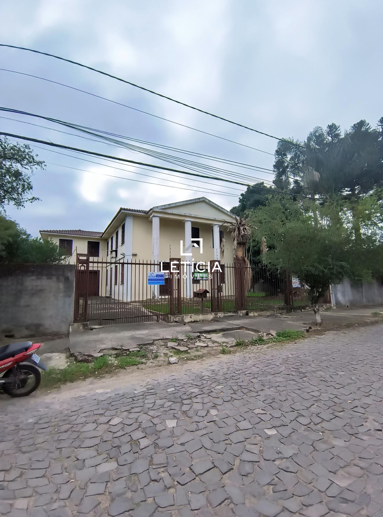 Casa  venda  no Camobi - Santa Maria, RS. Imveis