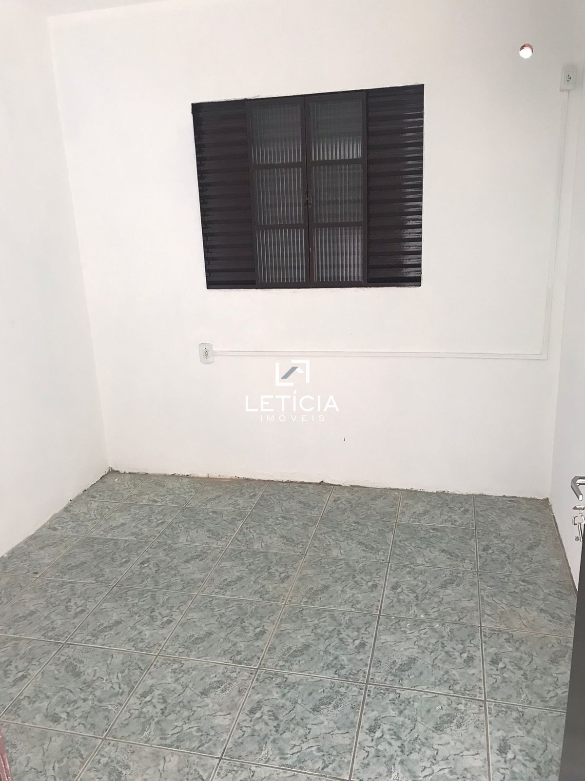 Casa com 2 Dormitórios para alugar, 55 m² por R$ 1.500,00 Casa com 2 Dormitórios para alugar, 55 m² por R$ 1.500,00