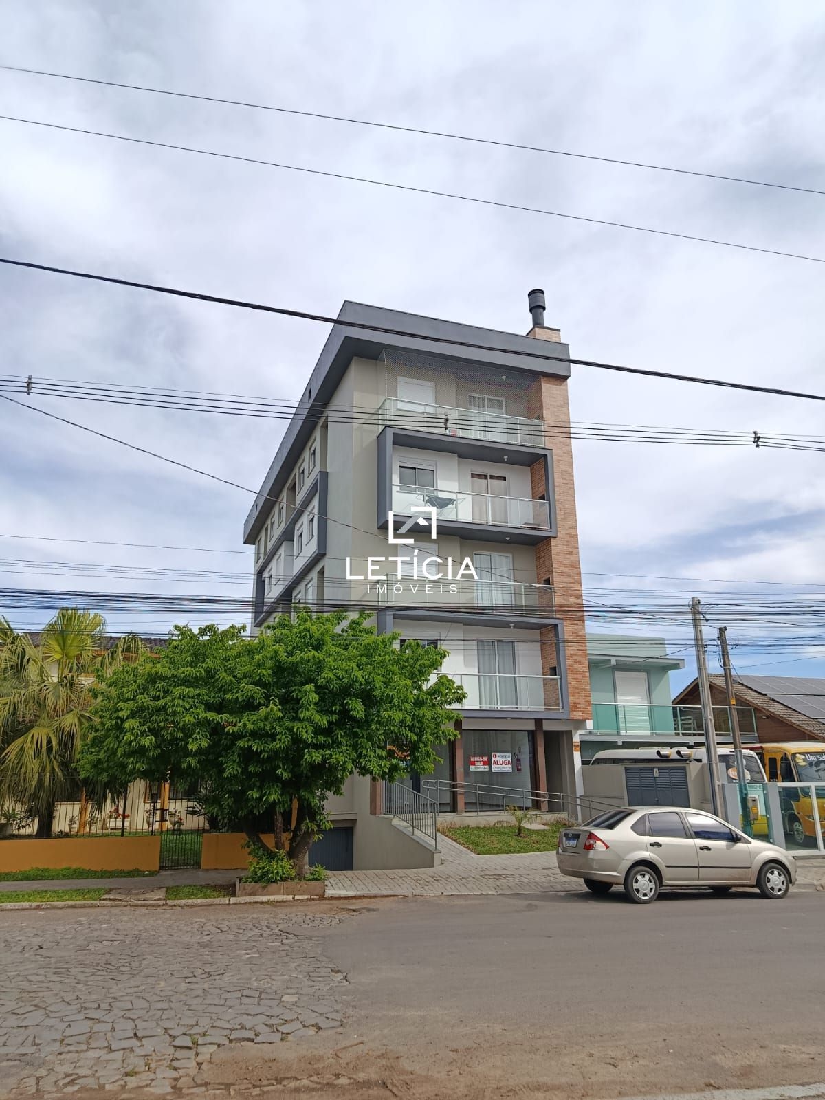 Apartamento à venda  no Camobi - Santa Maria, RS. Imóveis