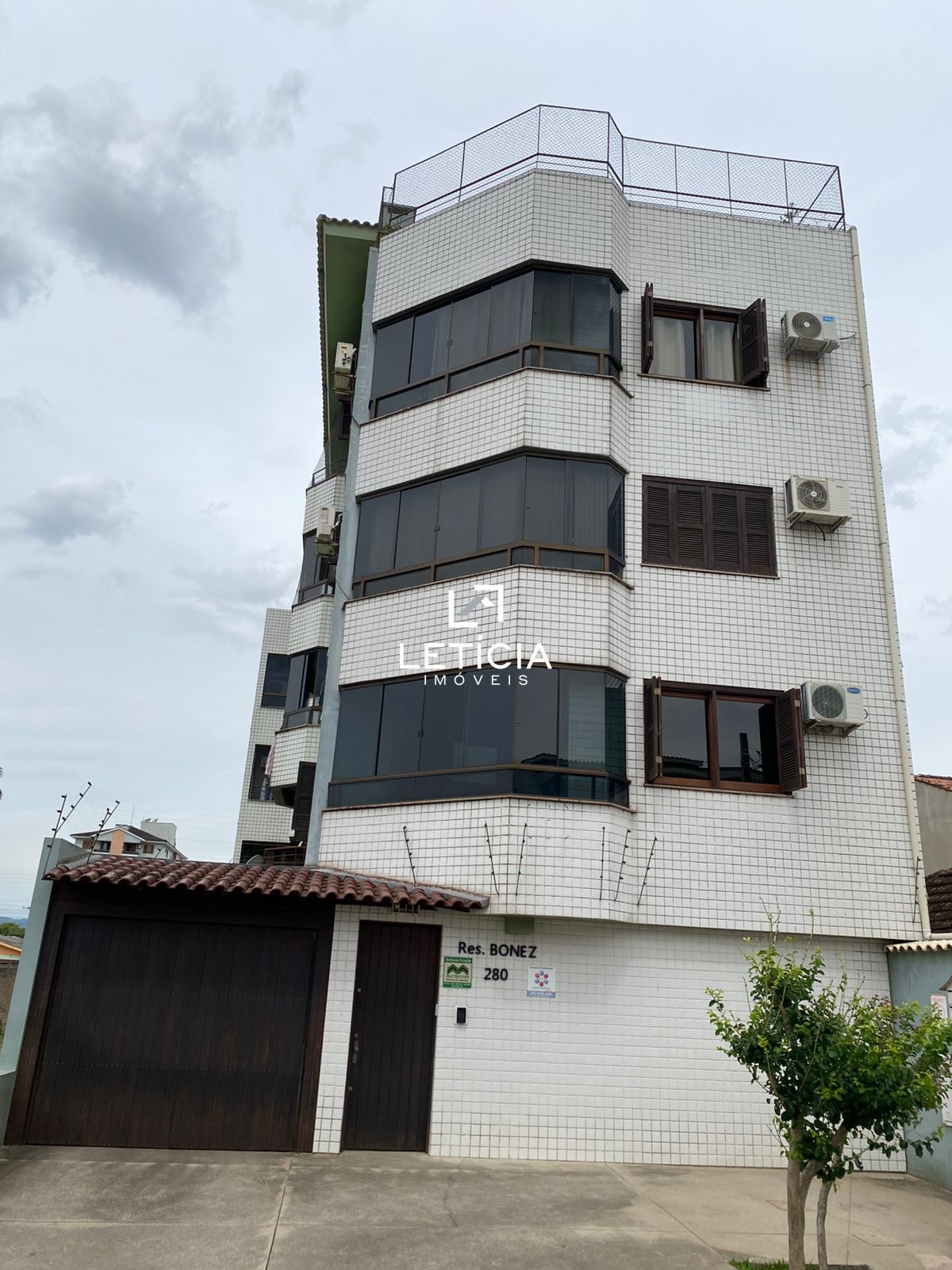 Apartamento para alugar  no Camobi - Santa Maria, RS. Imóveis