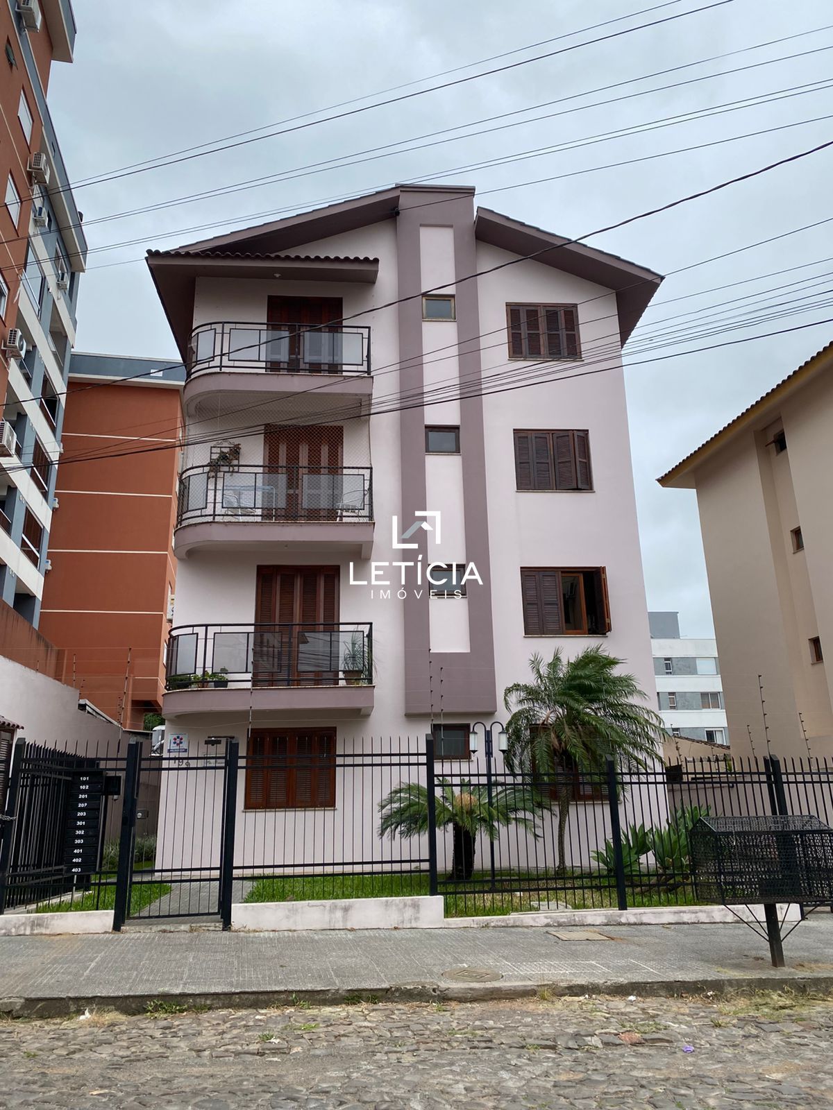 Apartamento para alugar  no Camobi - Santa Maria, RS. Imóveis
