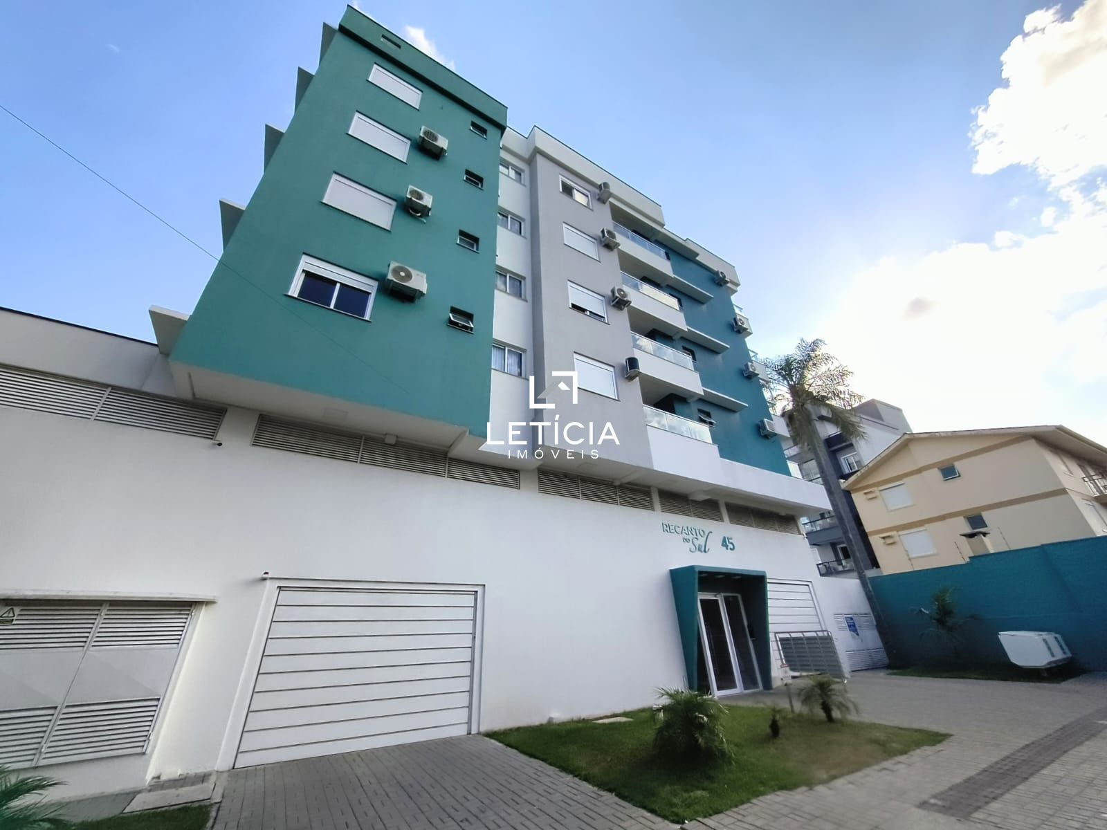 Apartamento para alugar  no Camobi - Santa Maria, RS. Imóveis