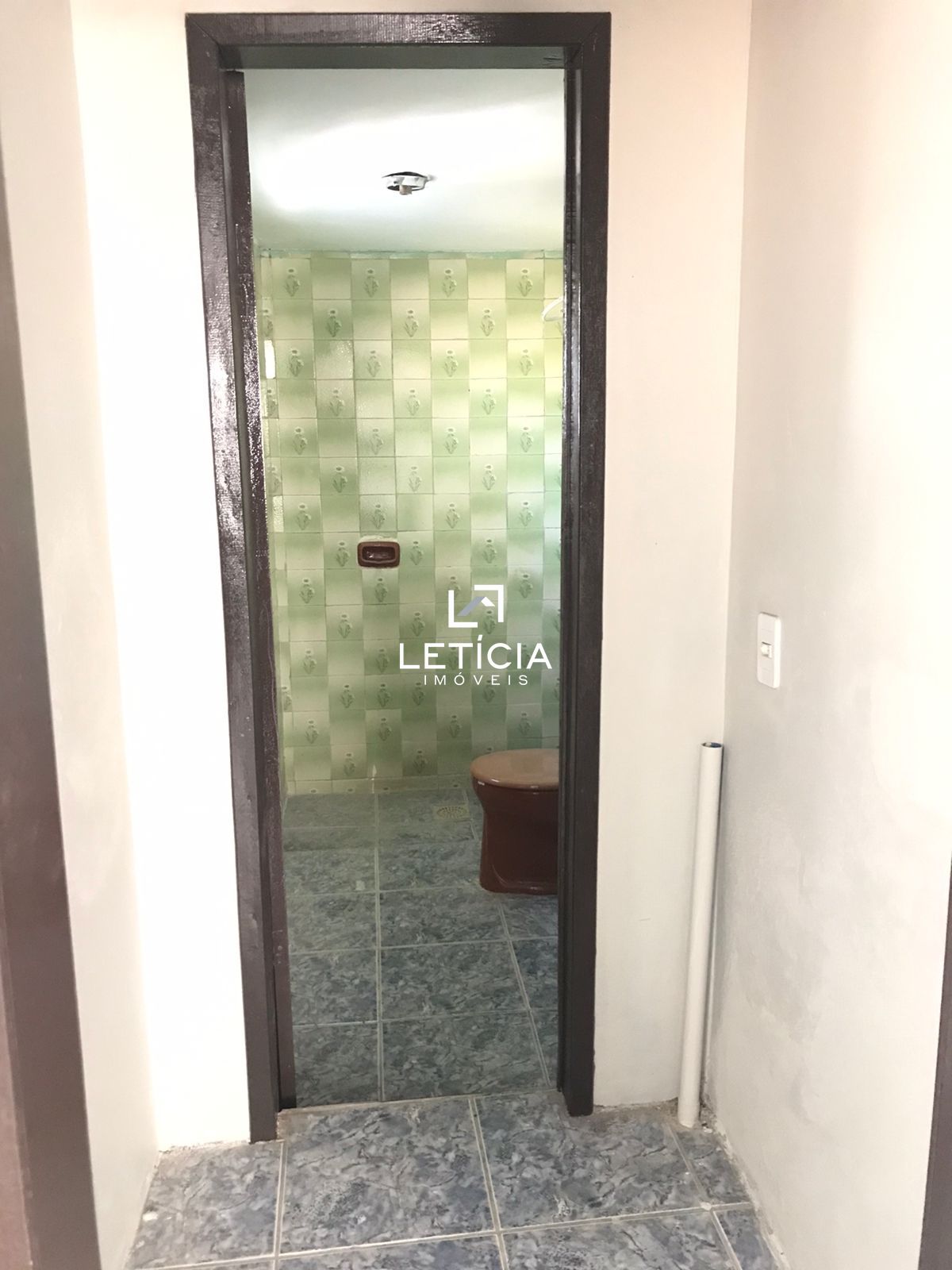 Casa com 2 Dormitórios para alugar, 55 m² por R$ 1.500,00 Casa com 2 Dormitórios para alugar, 55 m² por R$ 1.500,00