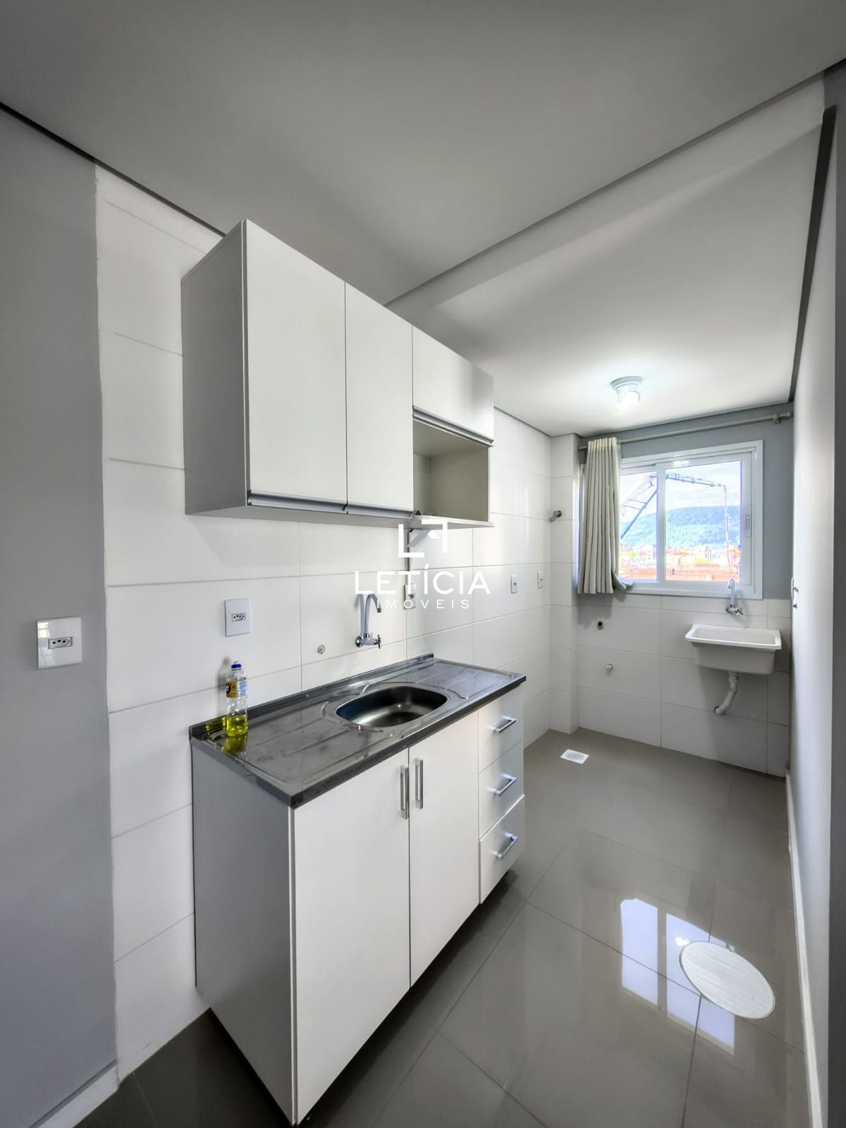 Apartamento com 1 Dormitórios para alugar, 40 m² por R$ 1.500,00 Apartamento com 1 Dormitórios para alugar, 40 m² por R$ 1.500,00