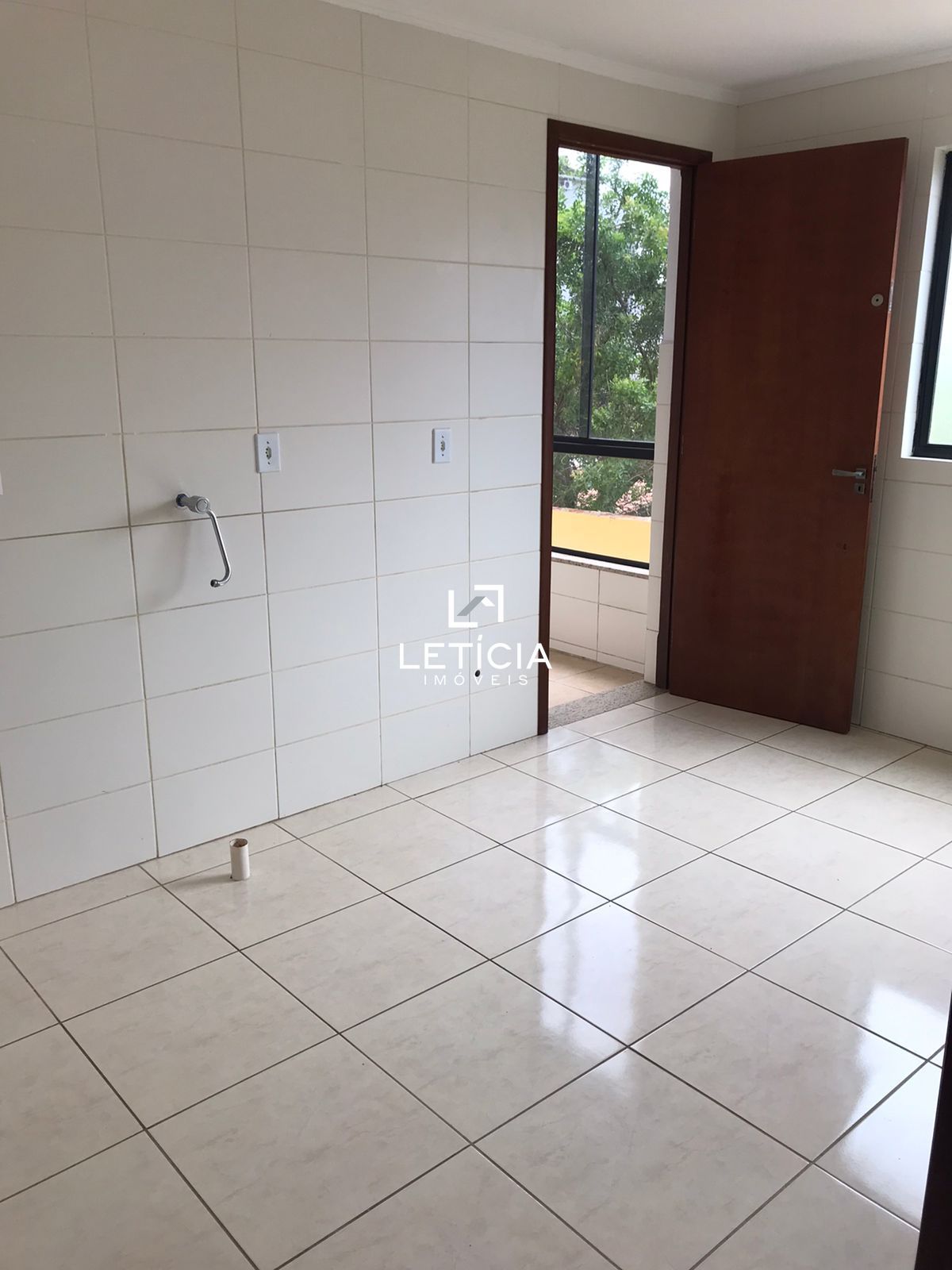 Apartamento com 2 Dormitórios para alugar, 65 m² por R$ 1.500,00 Apartamento com 2 Dormitórios para alugar, 65 m² por R$ 1.500,00