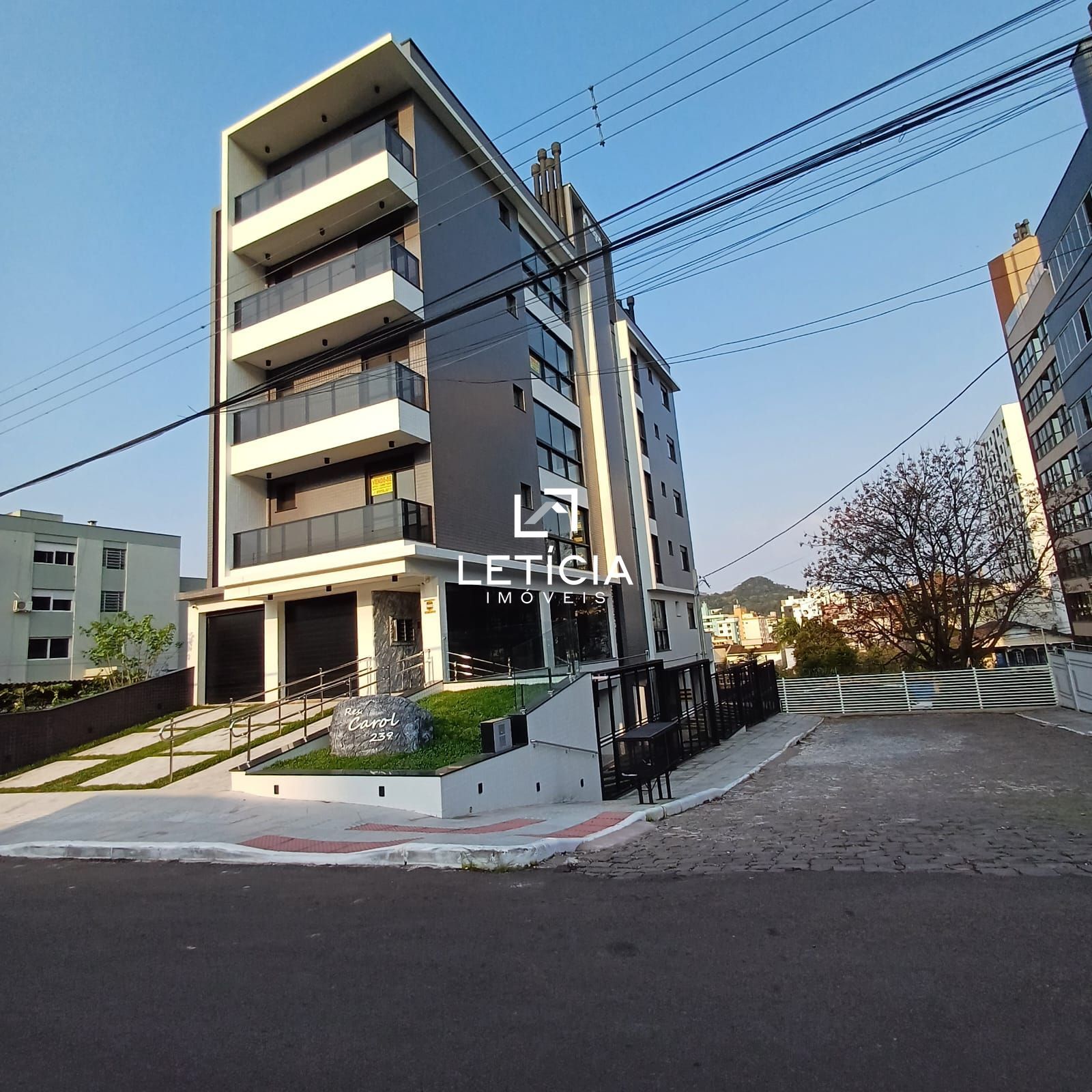 Apartamento  venda  no Nossa Senhora de Lourdes - Santa Maria, RS. Imveis