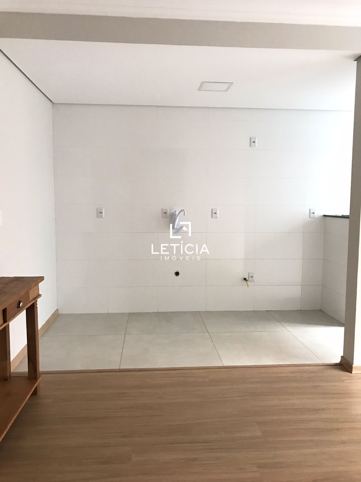 Apartamento com 1 Dormitórios para alugar, 42 m² por R$ 1.450,00 Apartamento com 1 Dormitórios para alugar, 42 m² por R$ 1.450,00