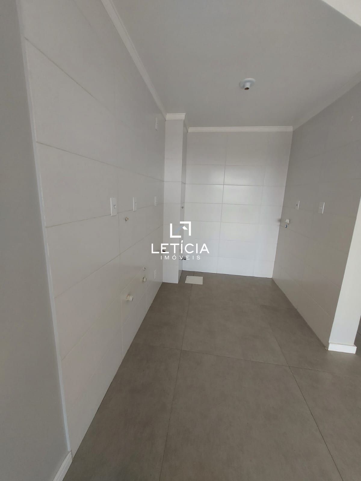 Apartamento com 1 Dormitórios para alugar, 41 m² por R$ 1.350,00 Apartamento com 1 Dormitórios para alugar, 41 m² por R$ 1.350,00