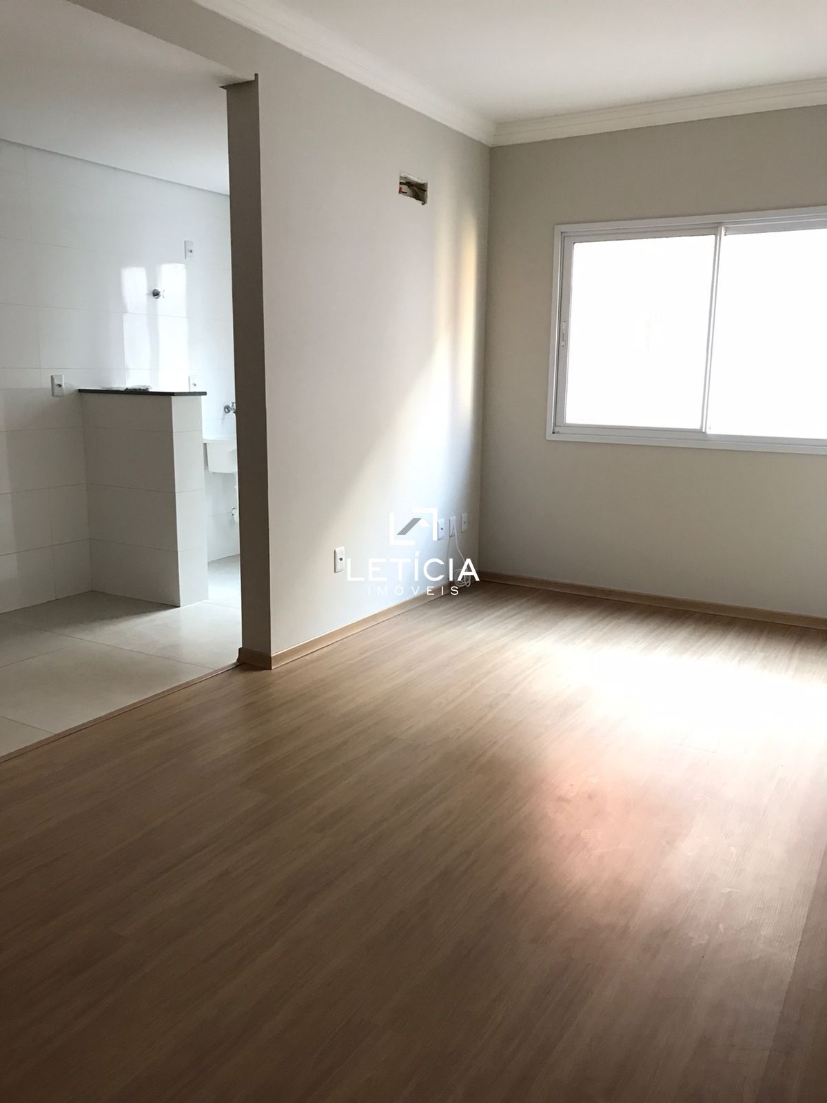 Apartamento com 1 Dormitórios para alugar, 42 m² por R$ 1.450,00 Apartamento com 1 Dormitórios para alugar, 42 m² por R$ 1.450,00