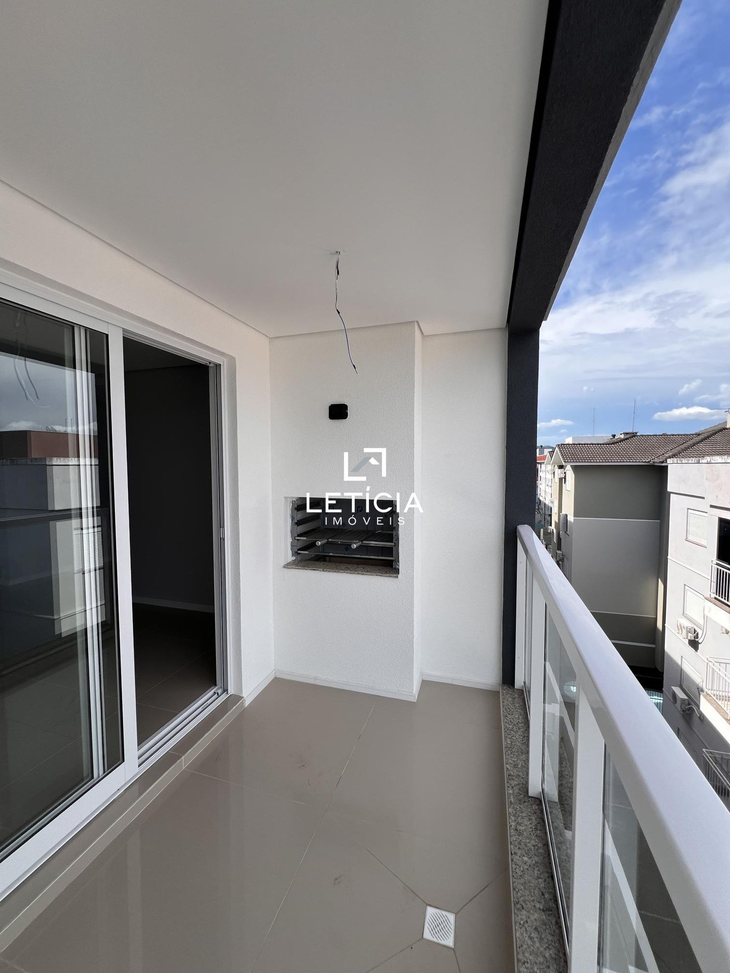 Apartamento com 2 Dormitórios à venda, 82 m² por R$ 555.000,00 Apartamento com 2 Dormitórios à venda, 82 m² por R$ 555.000,00