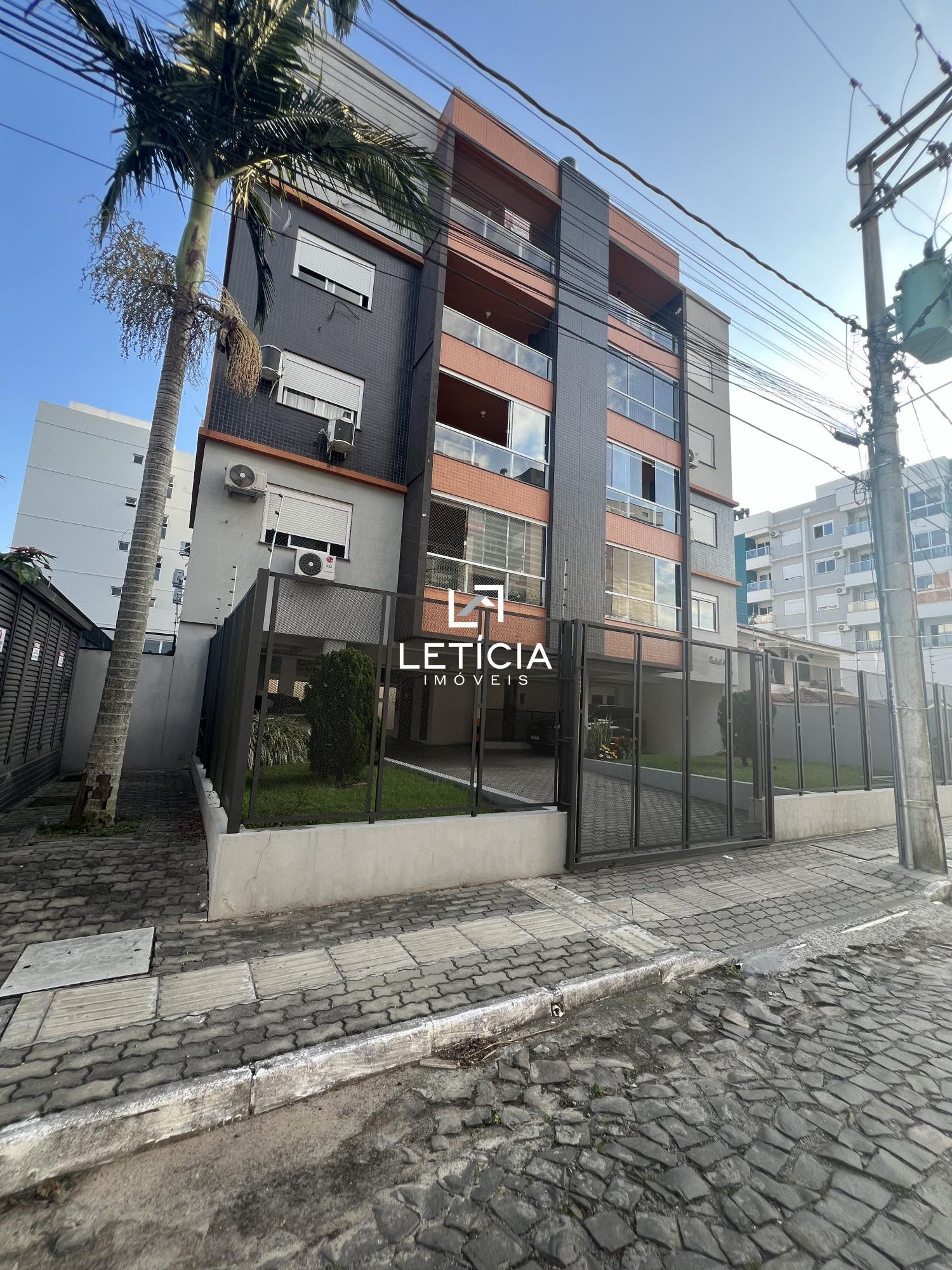 Apartamento  venda  no Camobi - Santa Maria, RS. Imveis