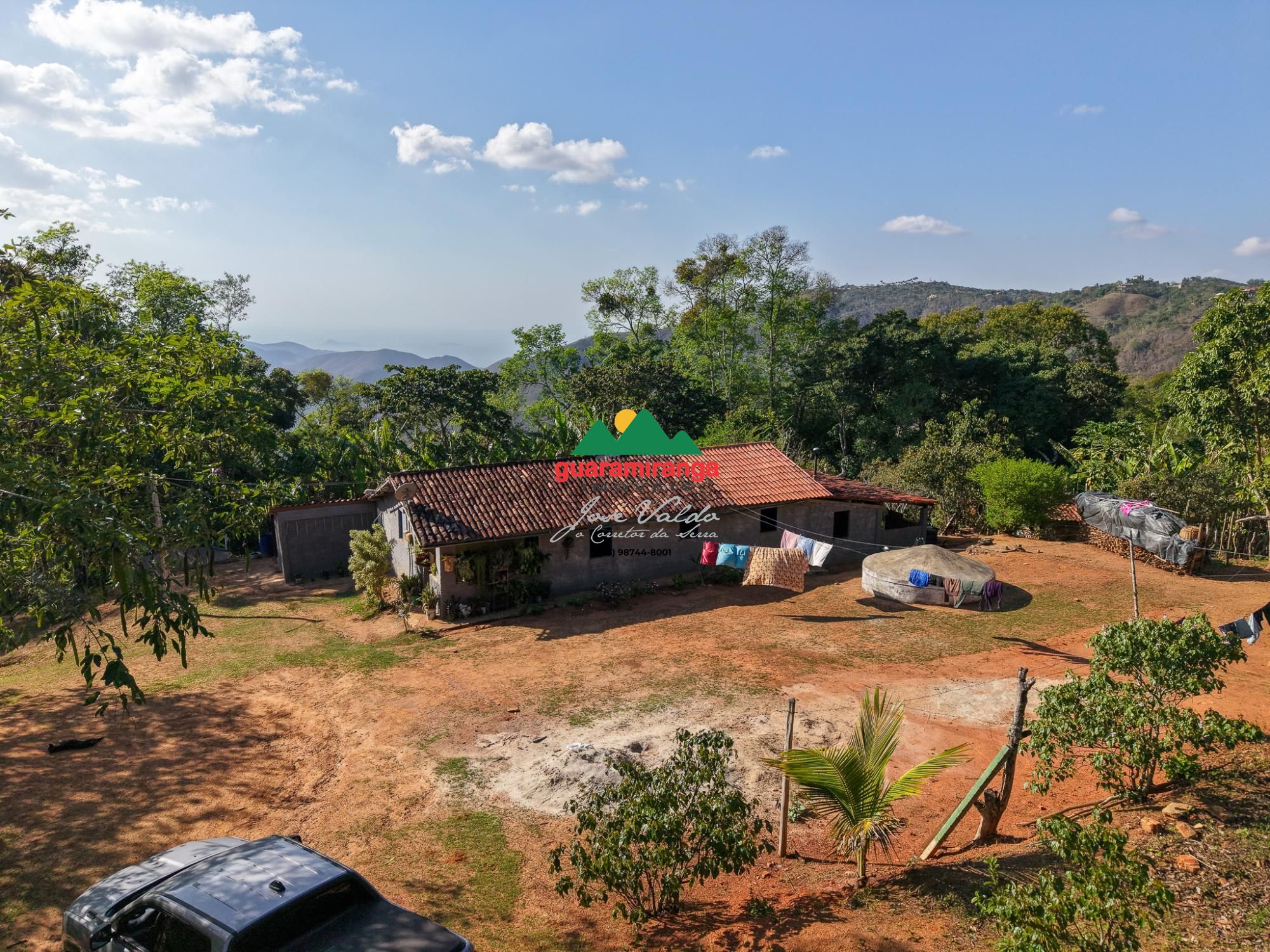Fazenda/sítio/chácara/haras com 3 Dormitórios à venda, 221 m² por R$ 600.000,00 Fazenda/sítio/chácara/haras com 3 Dormitórios à venda, 221 m² por R$ 600.000,00