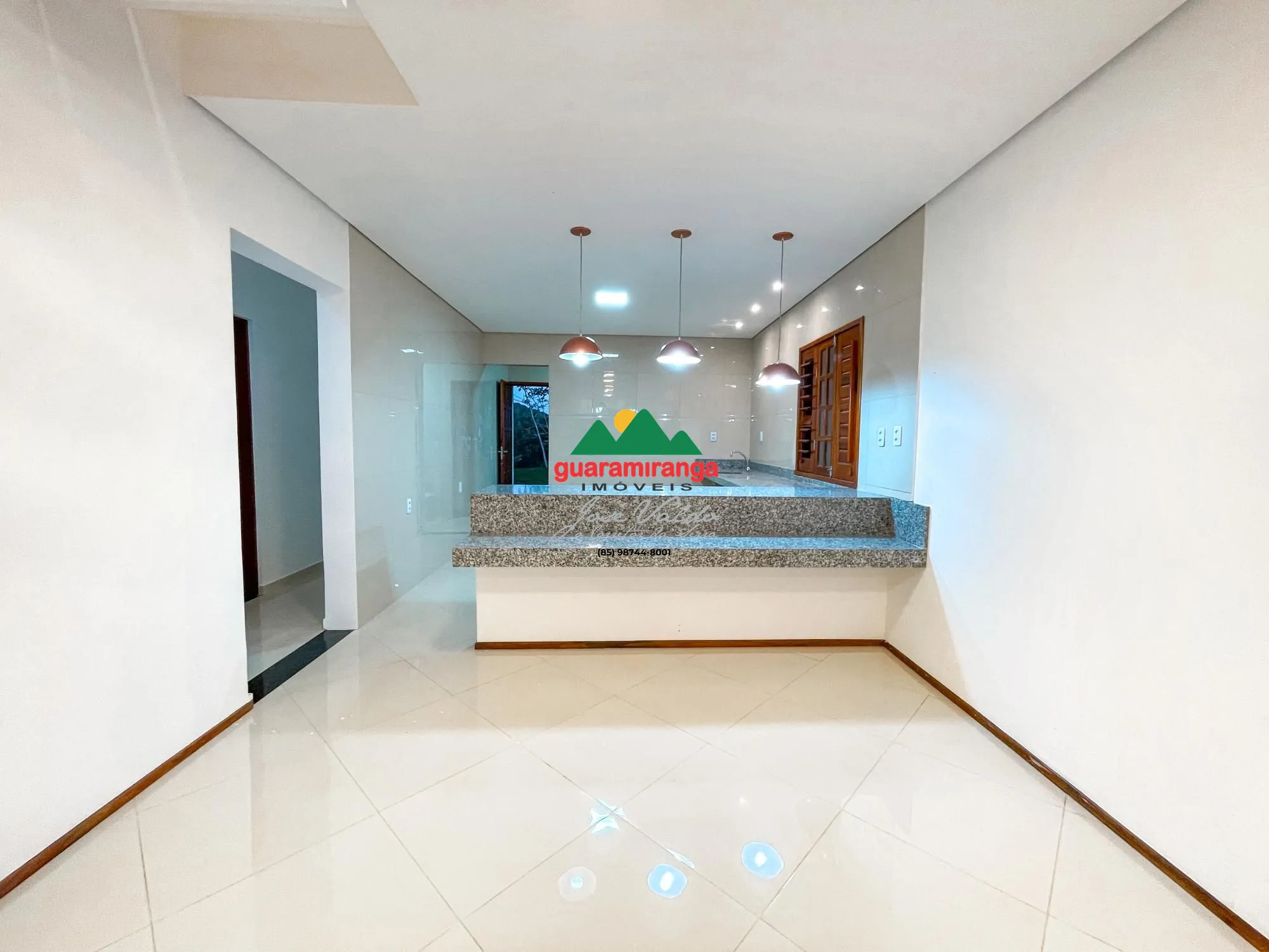 Fazenda/sítio/chácara/haras com 5 Dormitórios à venda, 481 m² por R$ 1.300.000,00 Fazenda/sítio/chácara/haras com 5 Dormitórios à venda, 481 m² por R$ 1.300.000,00