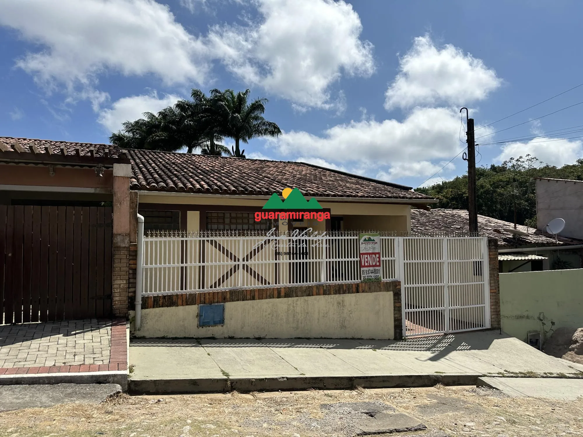 Casa à venda  no Cohab - Guaramiranga, CE. Imóveis