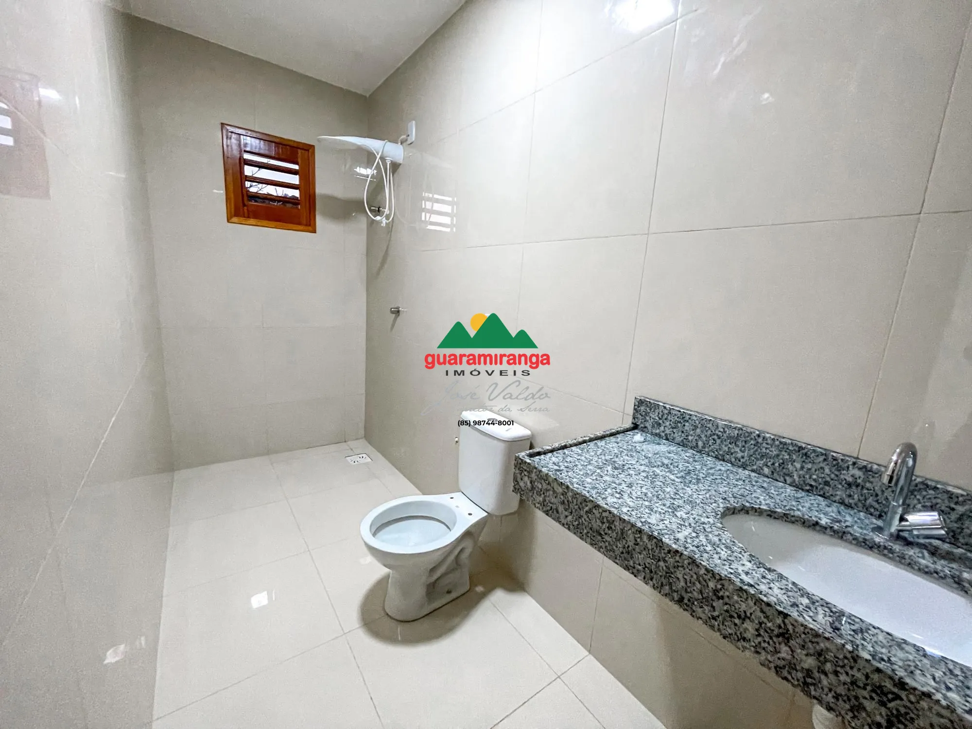 Fazenda/sítio/chácara/haras com 5 Dormitórios à venda, 481 m² por R$ 1.300.000,00 Fazenda/sítio/chácara/haras com 5 Dormitórios à venda, 481 m² por R$ 1.300.000,00