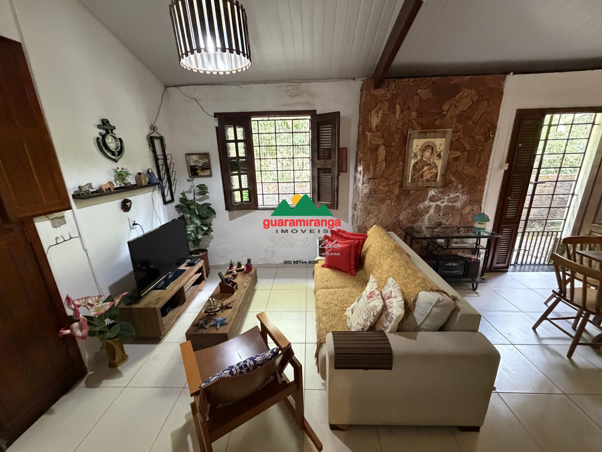 Chácara de 100,29m², com 03 suítes, churrasqueira e varanda 