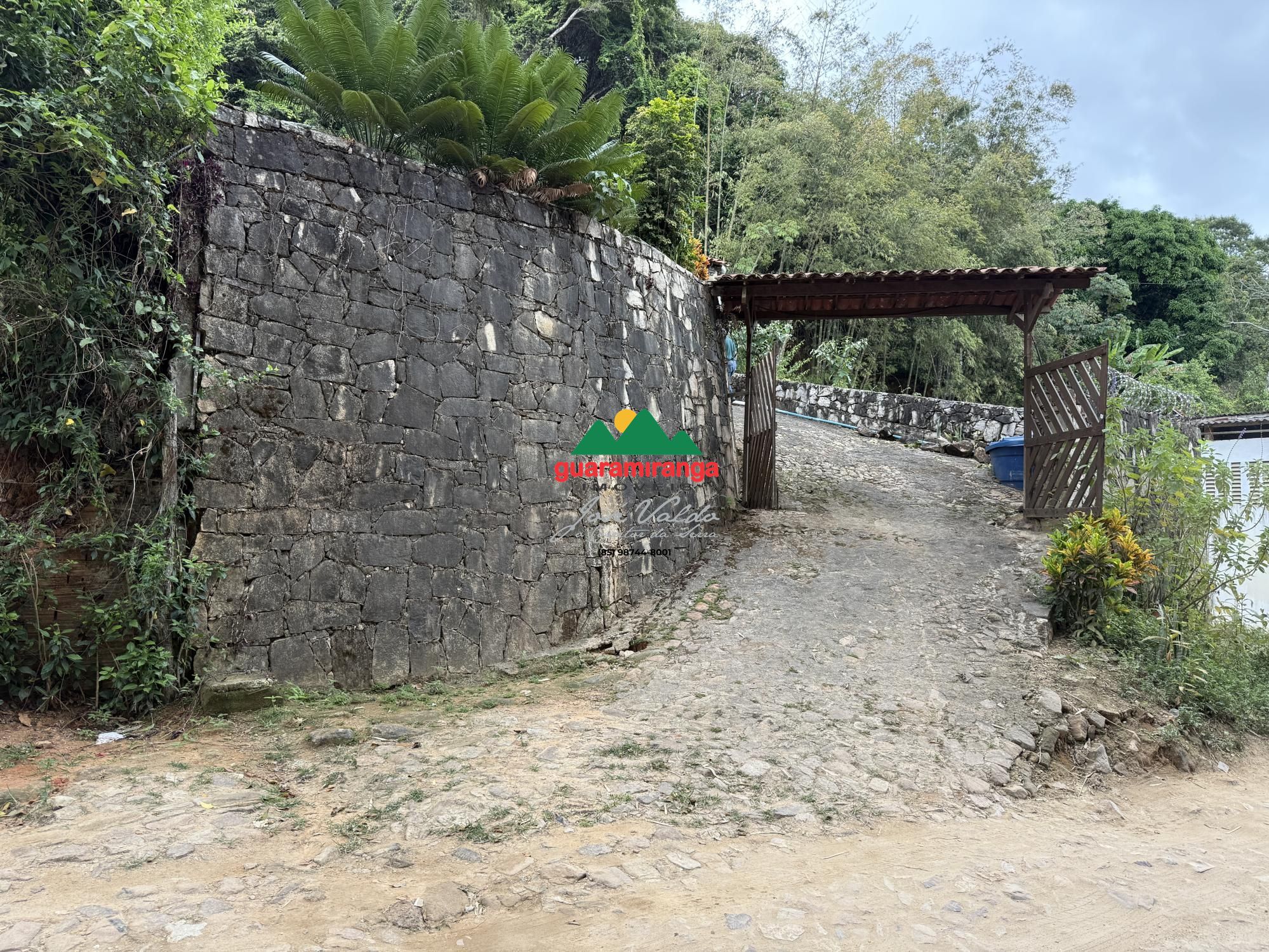 Casa, 3 quartos, 176 m² - Foto 2