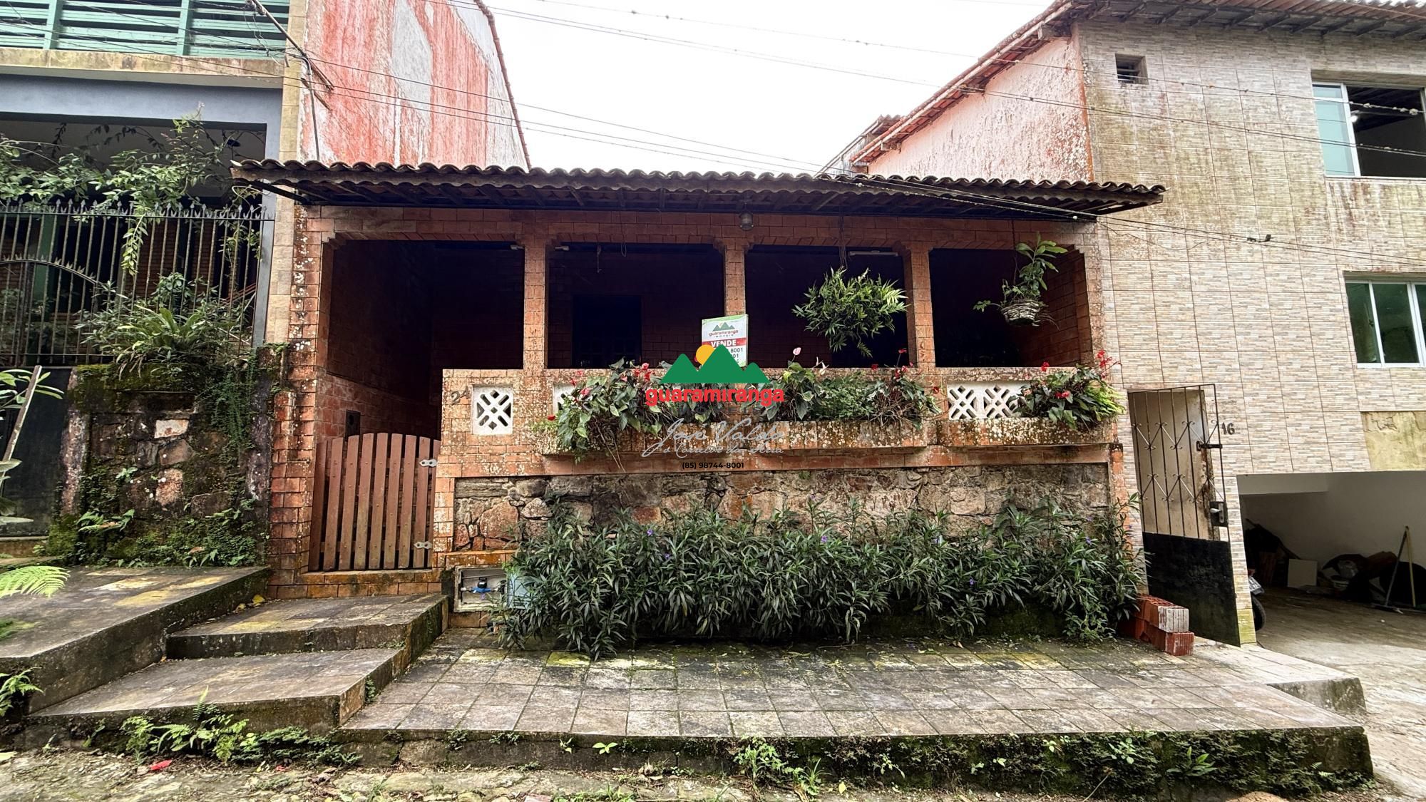 Casa à venda  no Cohab - Guaramiranga, CE. Imóveis