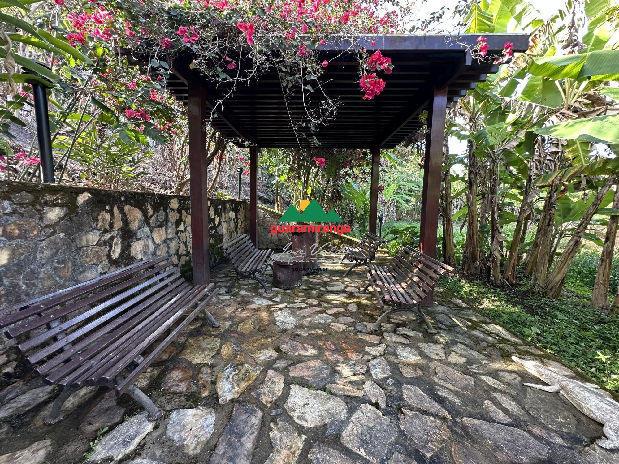 Casa, 7 quartos, 210 m² - Foto 69