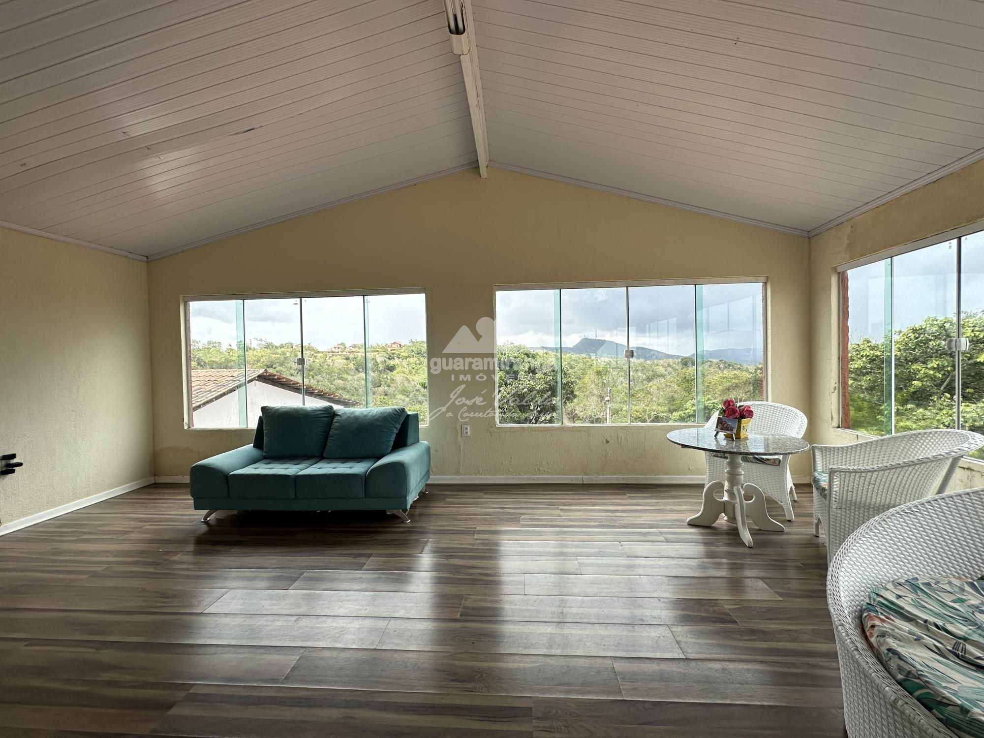Casa à venda com 7 quartos, 300m² - Foto 24