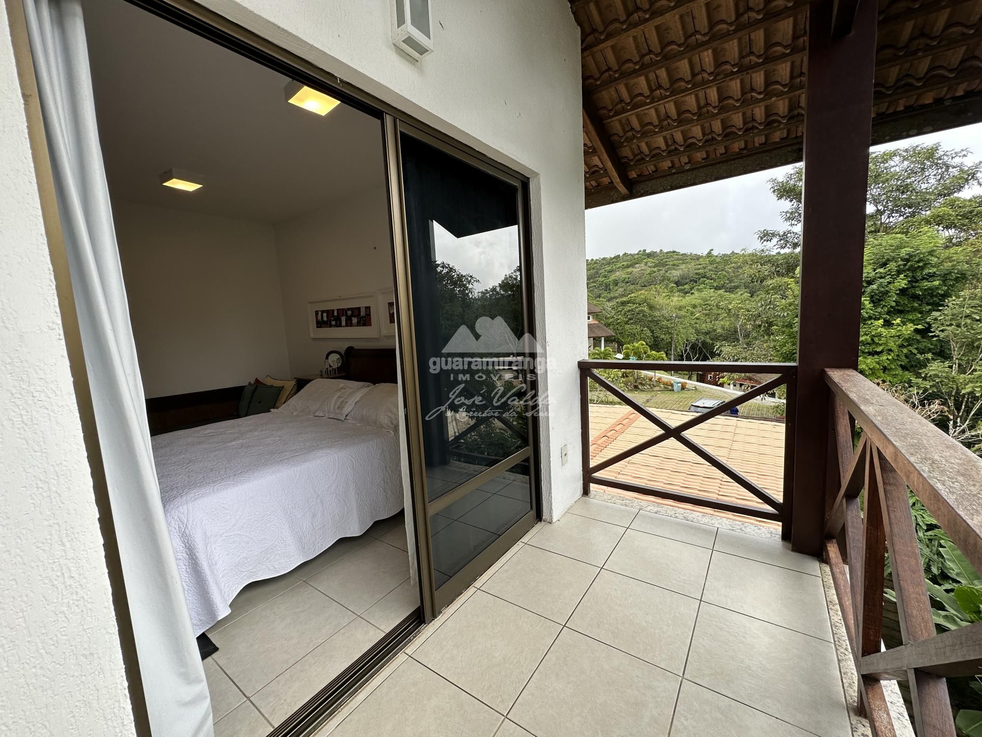 Casa de Condomínio à venda com 8 quartos, 246m² - Foto 63