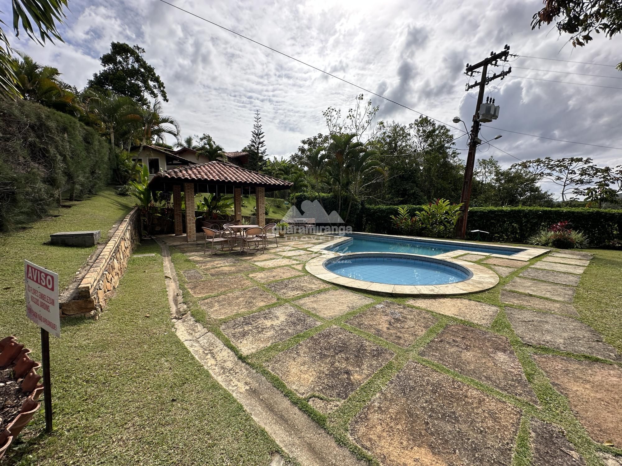 Casa à venda  no Centro - Guaramiranga, CE. Imóveis