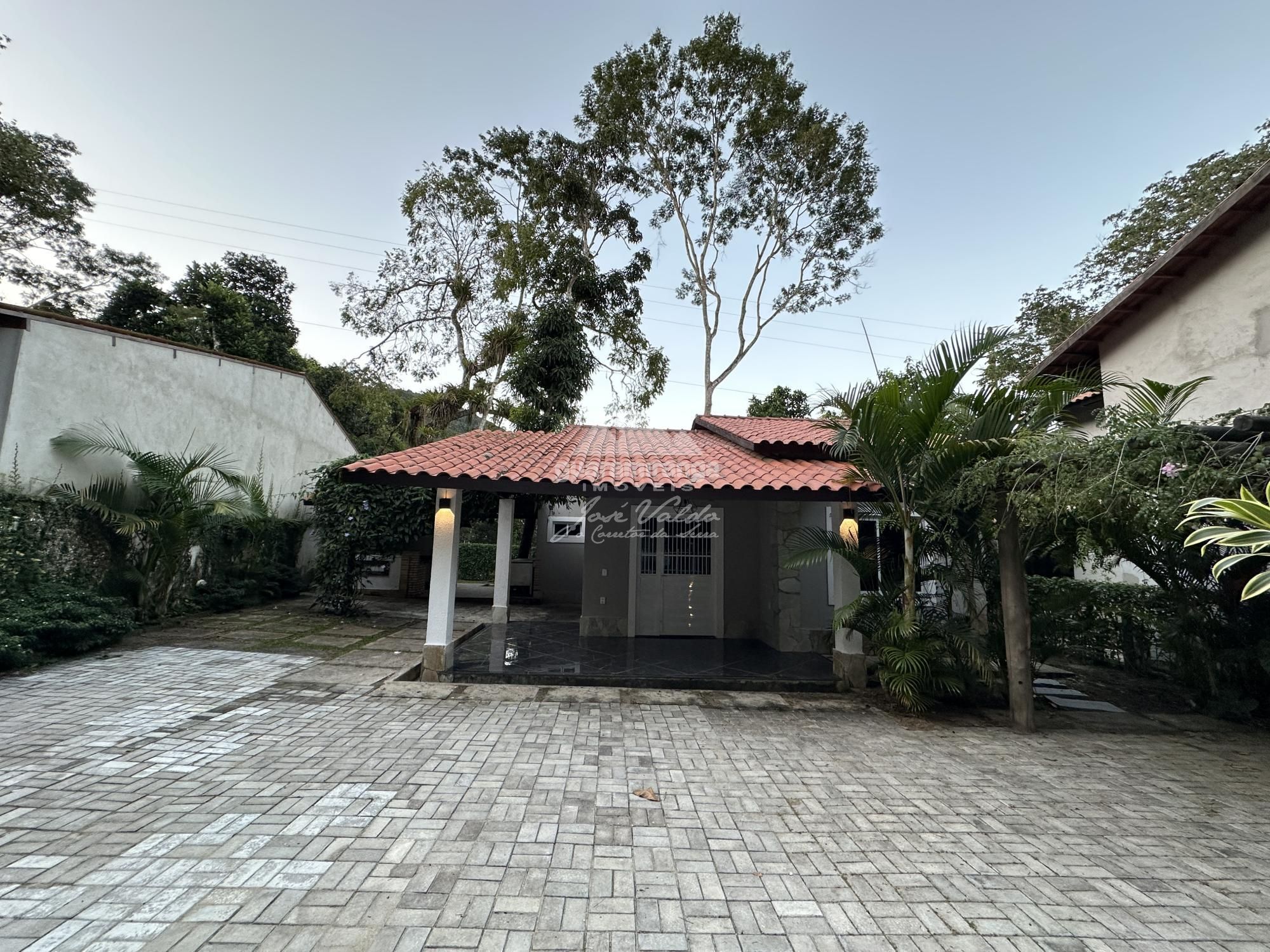 Casa à venda  no Zona Rural - Baturité, CE. Imóveis