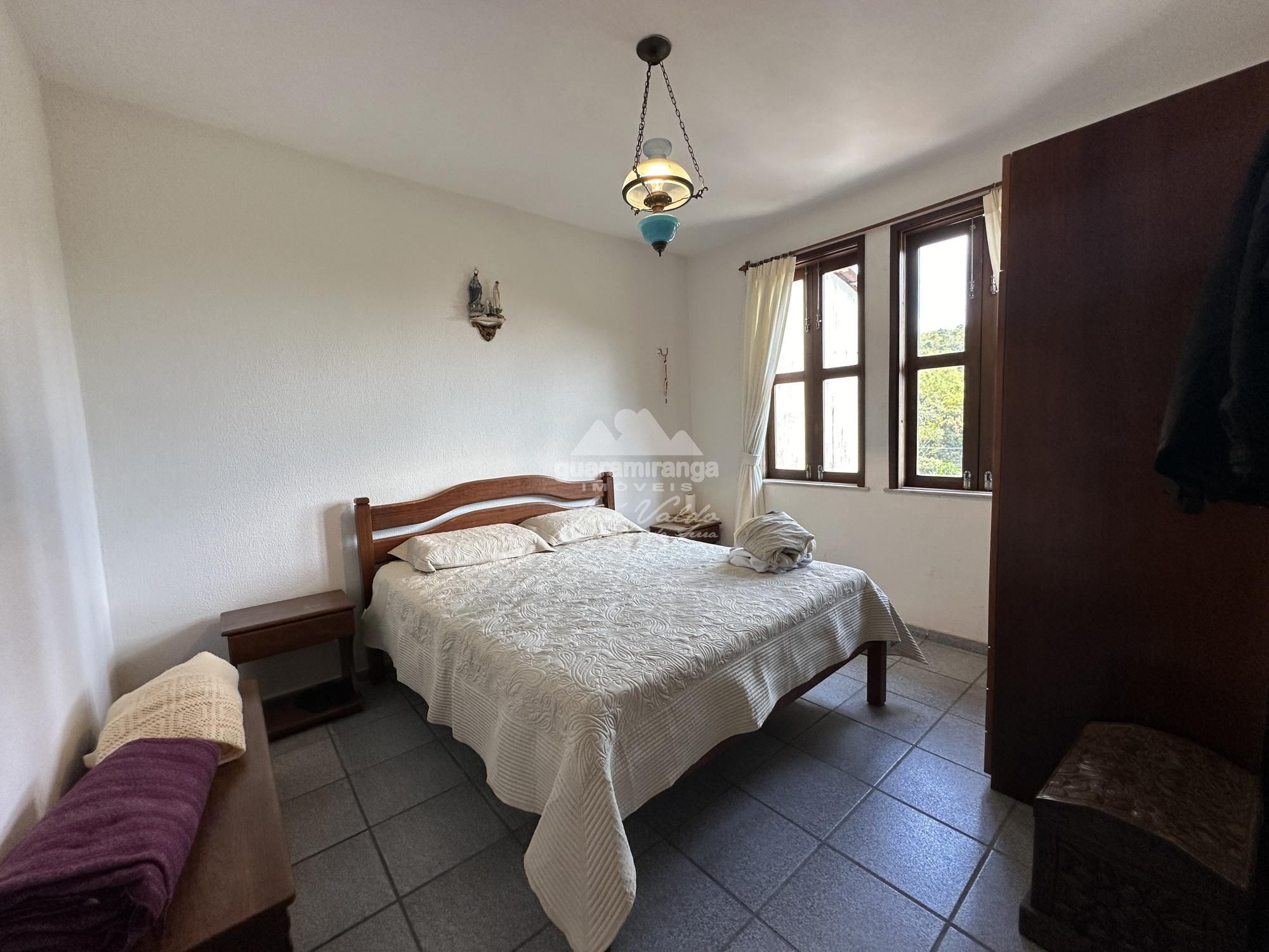 Casa à venda com 4 quartos, 160m² - Foto 14